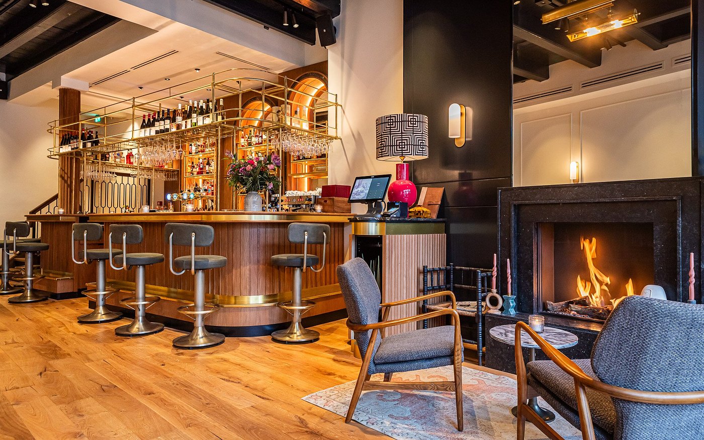 B2B_MadameGarage_custom_and handmade lamps Restaurant Harper Den Haag B2B_MadameGarage_custom_and handmade lamps Restaurant Harper Den Haag