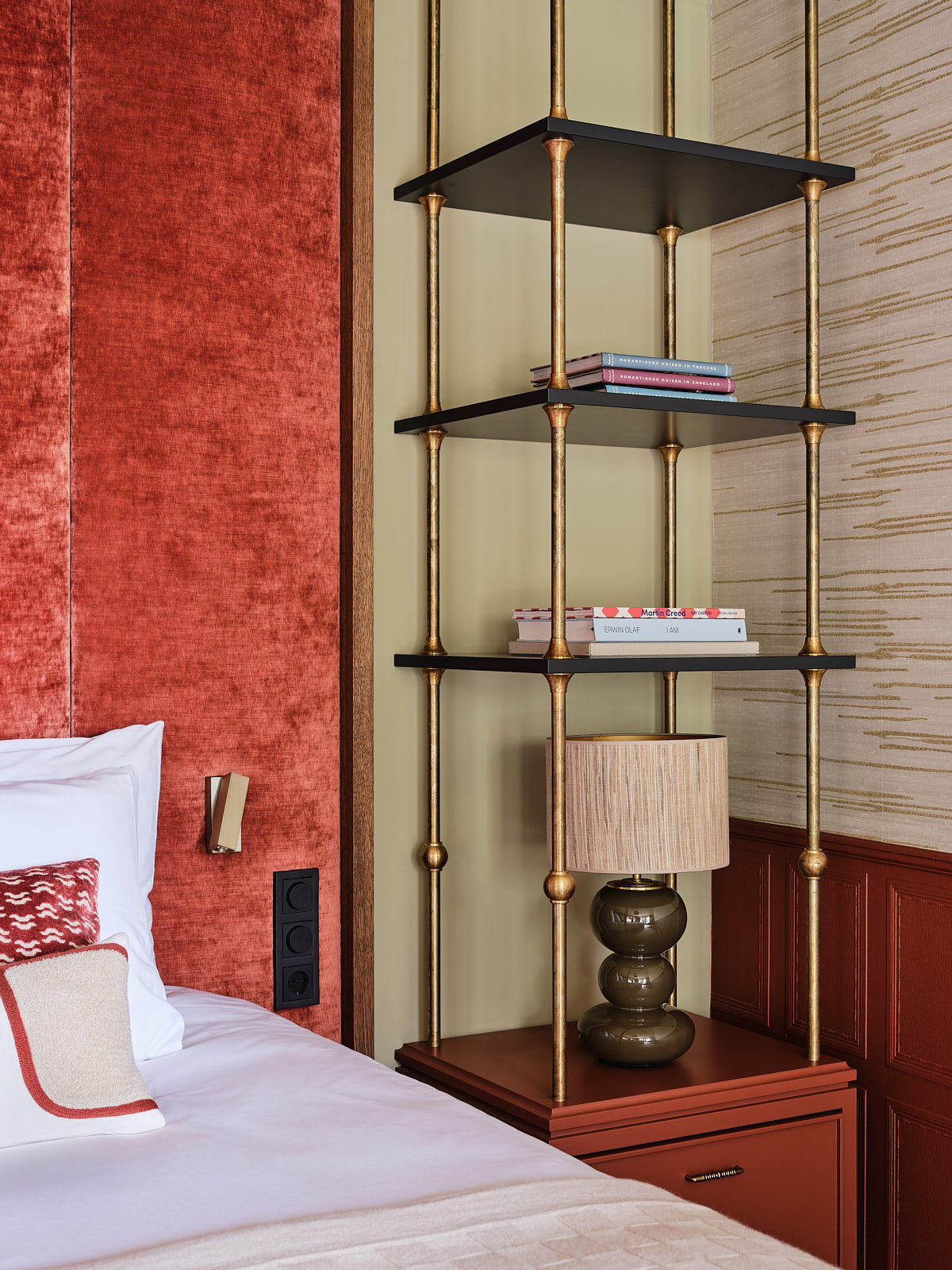 MadameGarage_Chateau_Neercanne_custome and handmade bedside lamps MadameGarage_Chateau_Neercanne_custome and handmade bedside lamps