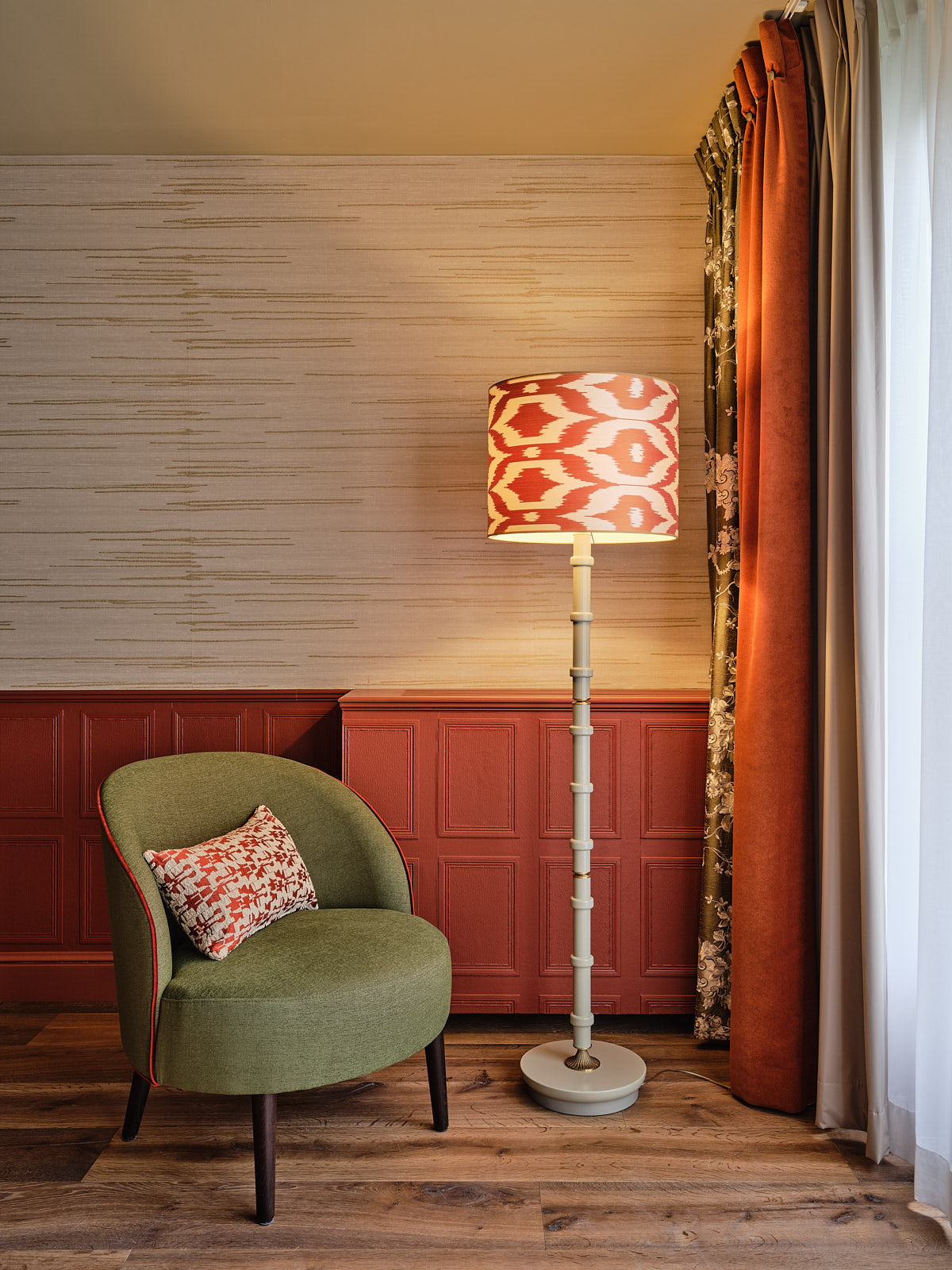 MadameGarage_Chateau_Neercanne_custome_and handmade lamp shades MadameGarage_Chateau_Neercanne_custome_and handmade lamp shades