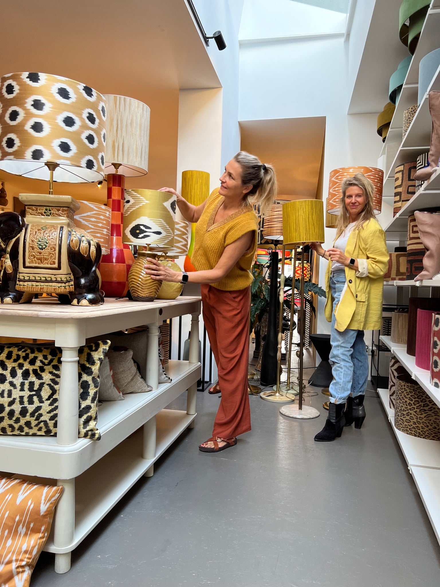 MadameGarage_Store_01 MadameGarage_Store_01