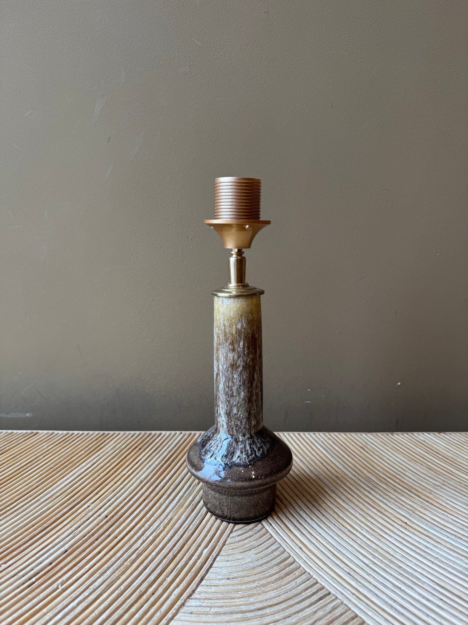 Port-a-table Brown Tower