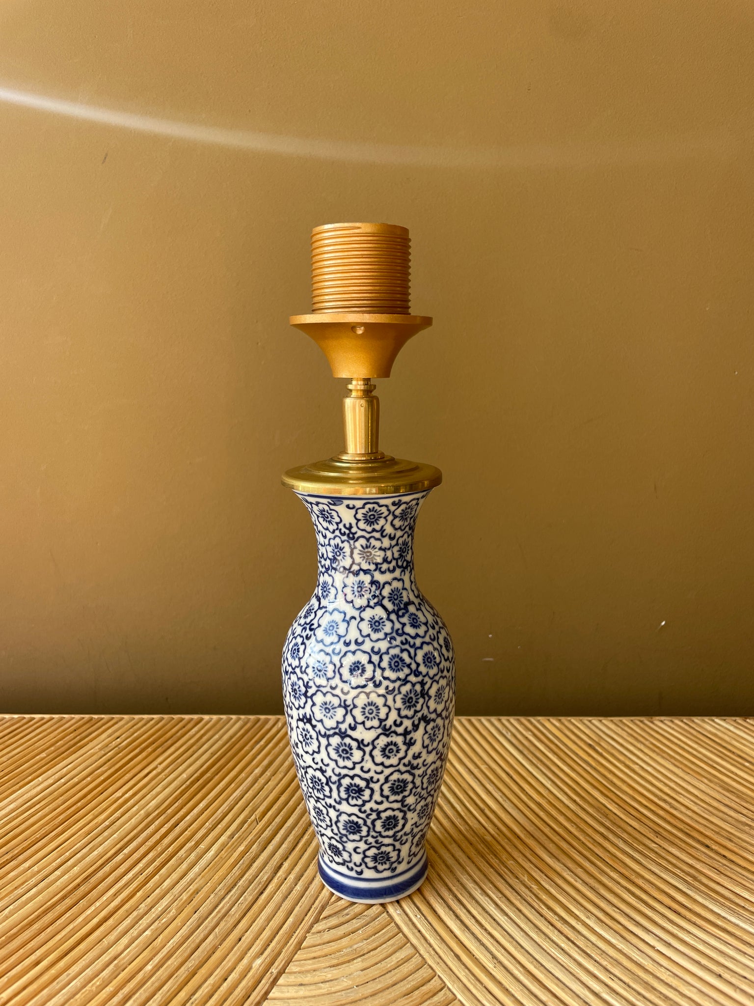 Port-a-table Chinese Flowers