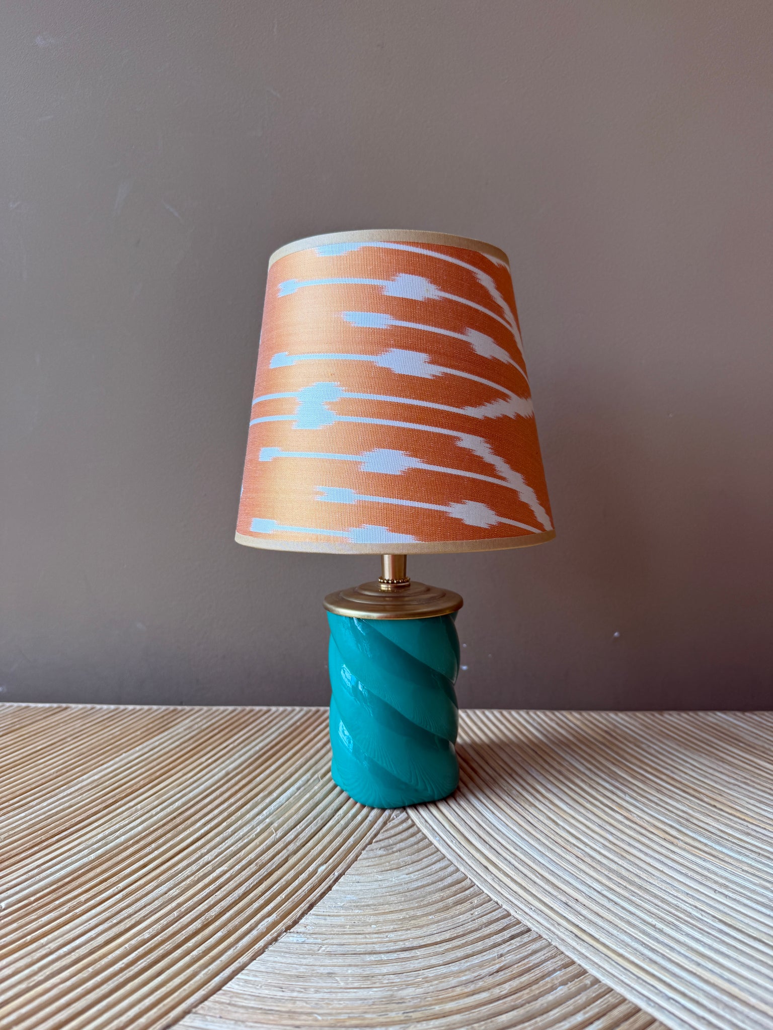 Port-a-table Solid Green Twister