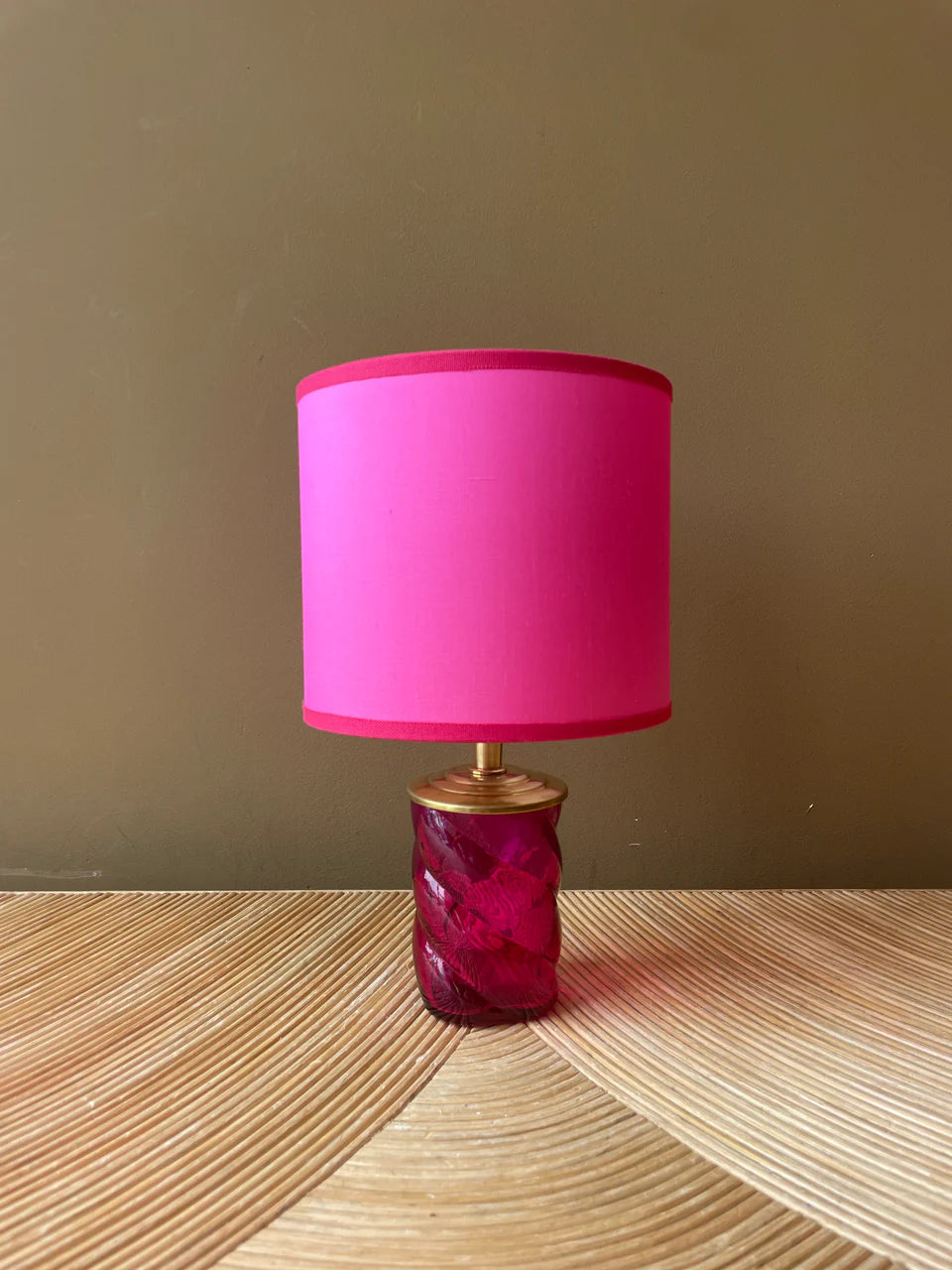 Port-a-table Clear Pink Twister