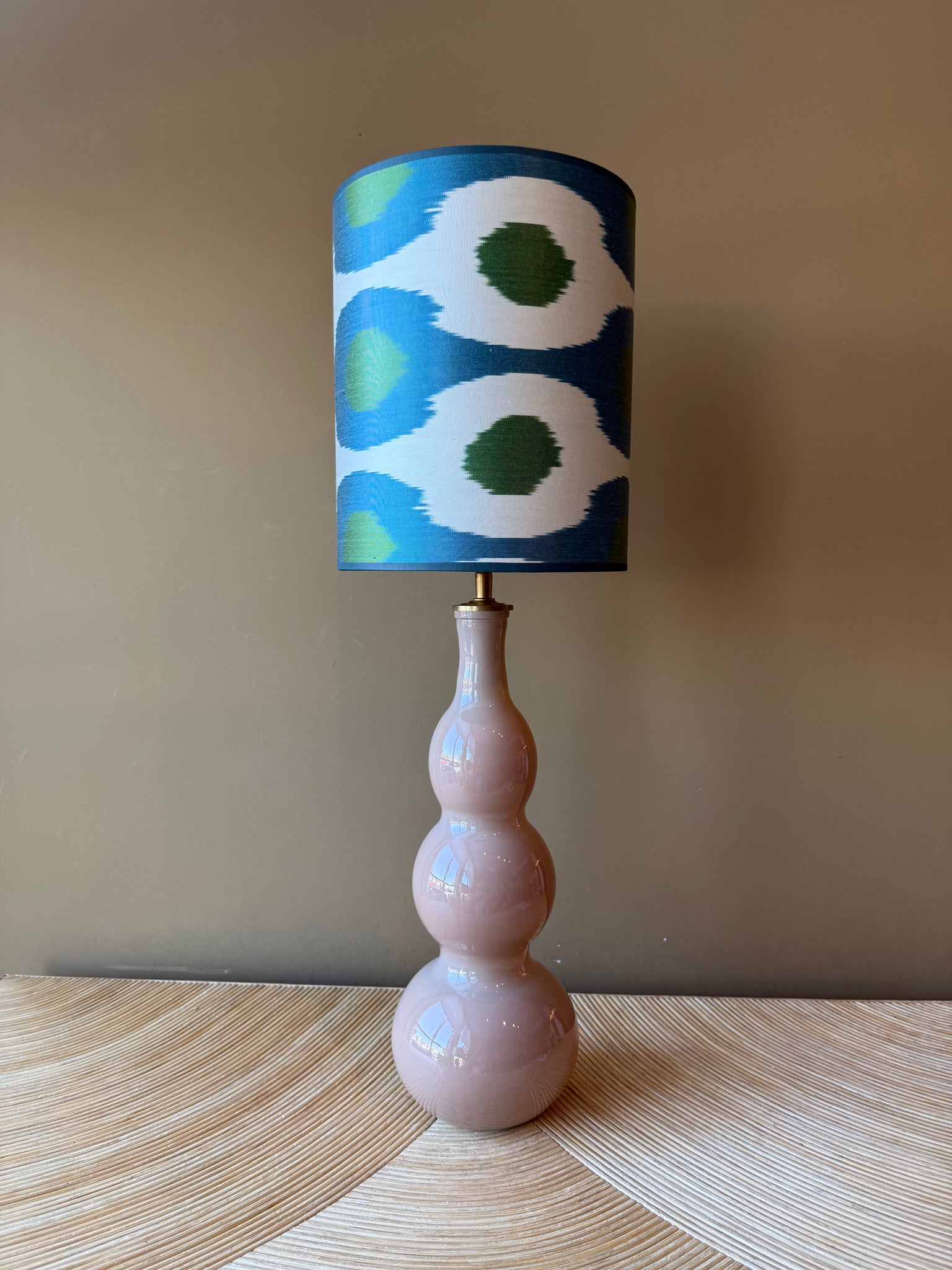 Tall Caramel Bulbs