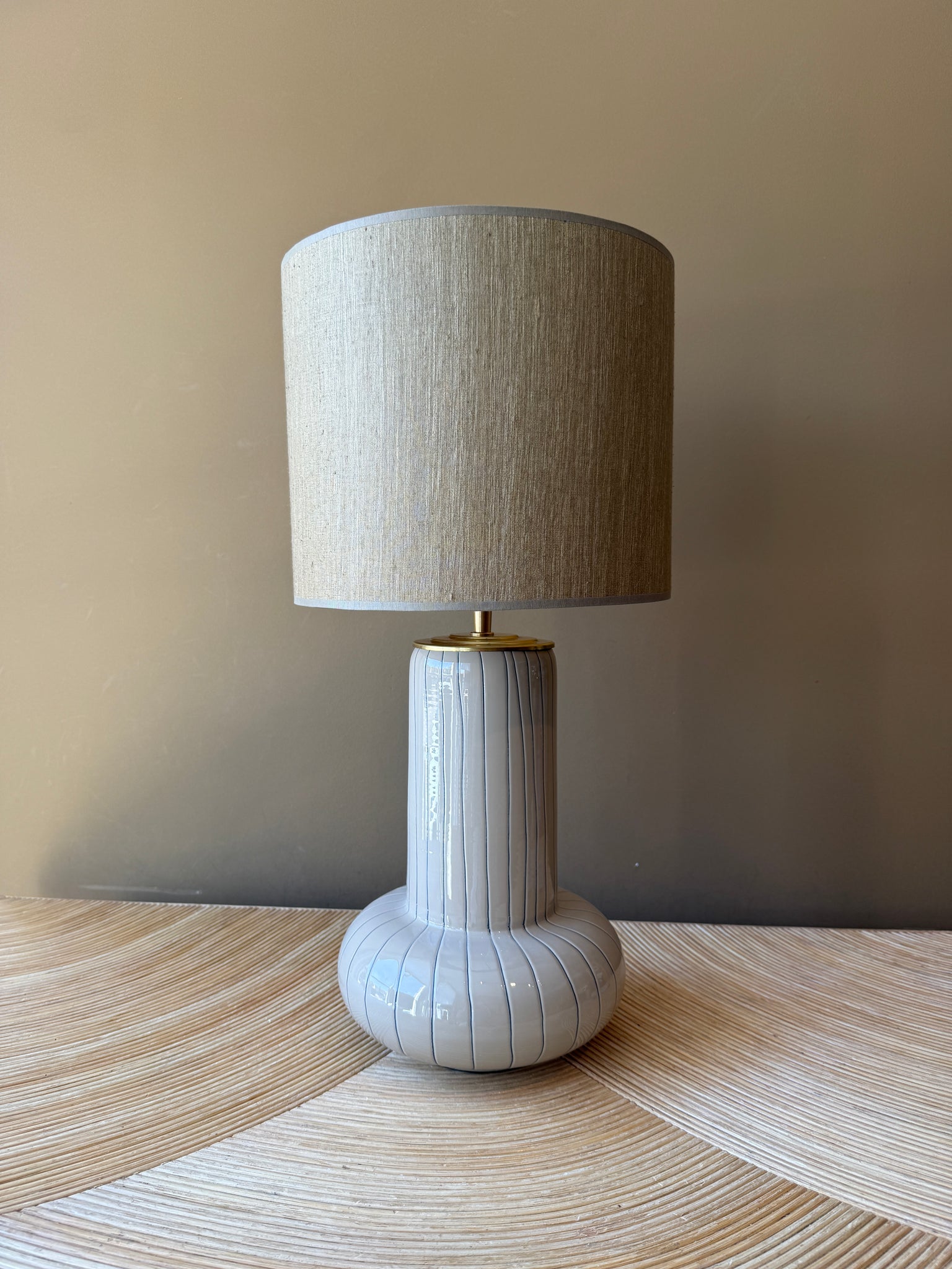 Steel Stripes Mushroom Creme