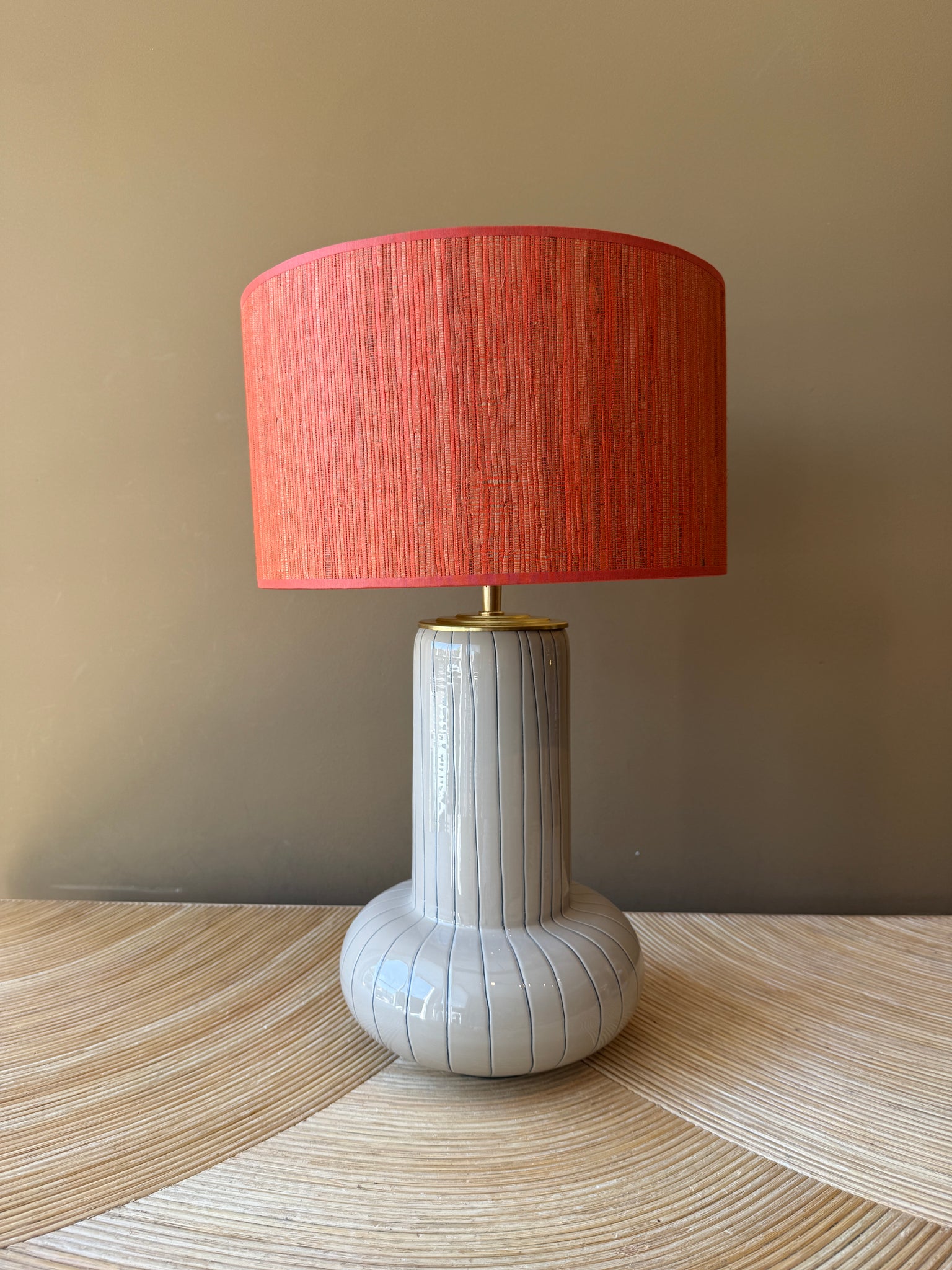 Steel Stripes Mushroom Creme