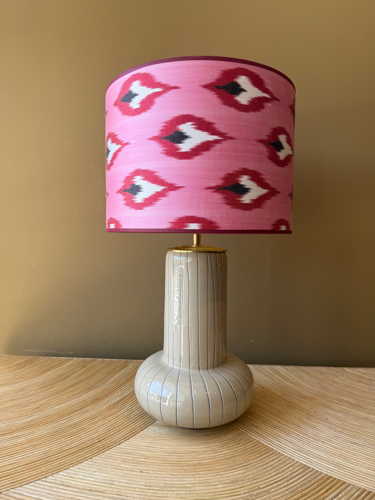 Steel Stripes Mushroom Creme