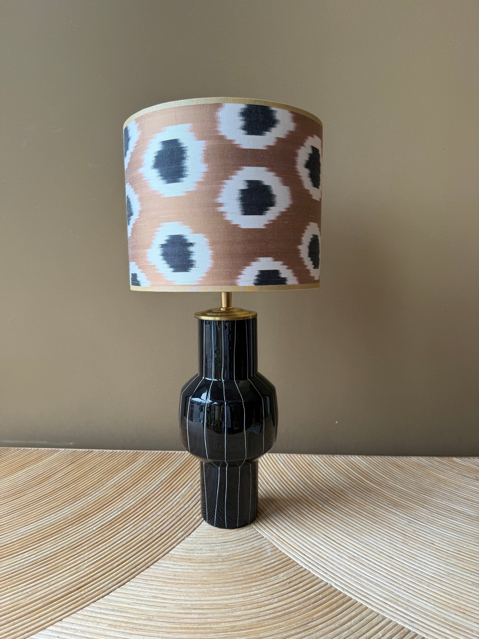 Steel black stripes M