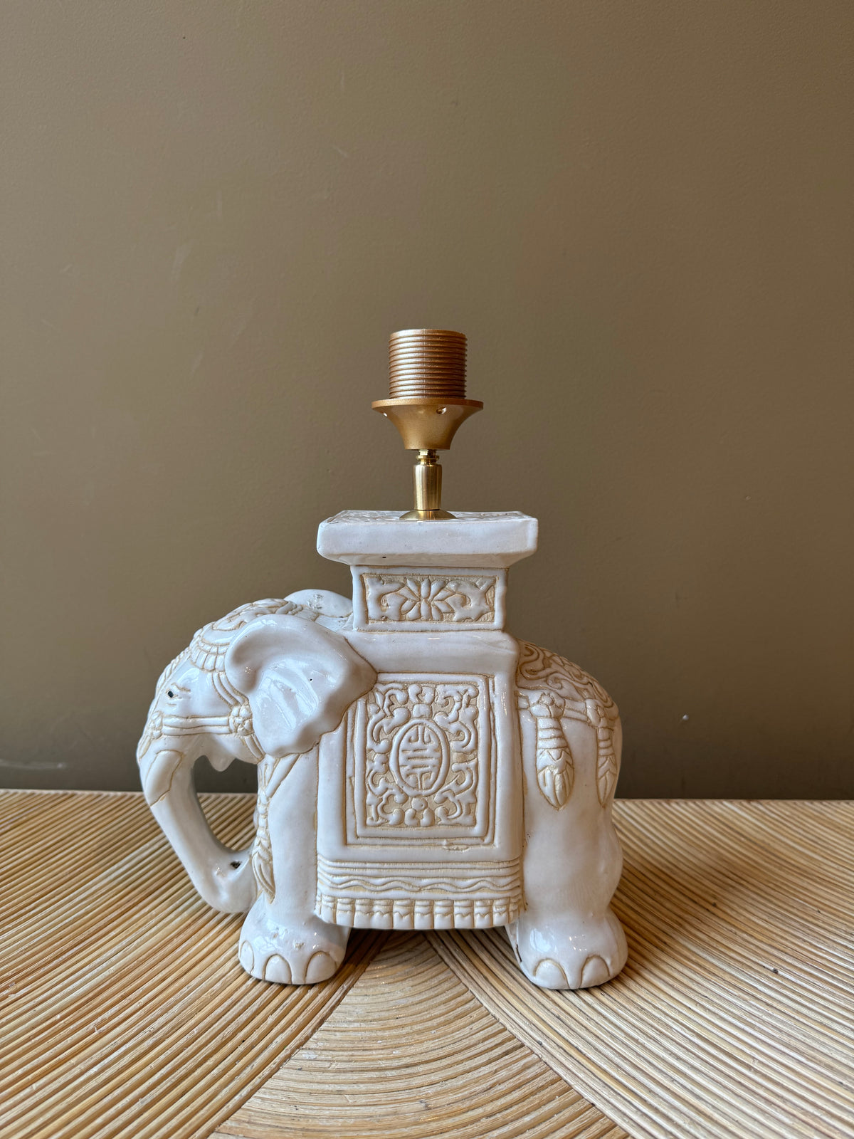 White Elephant M