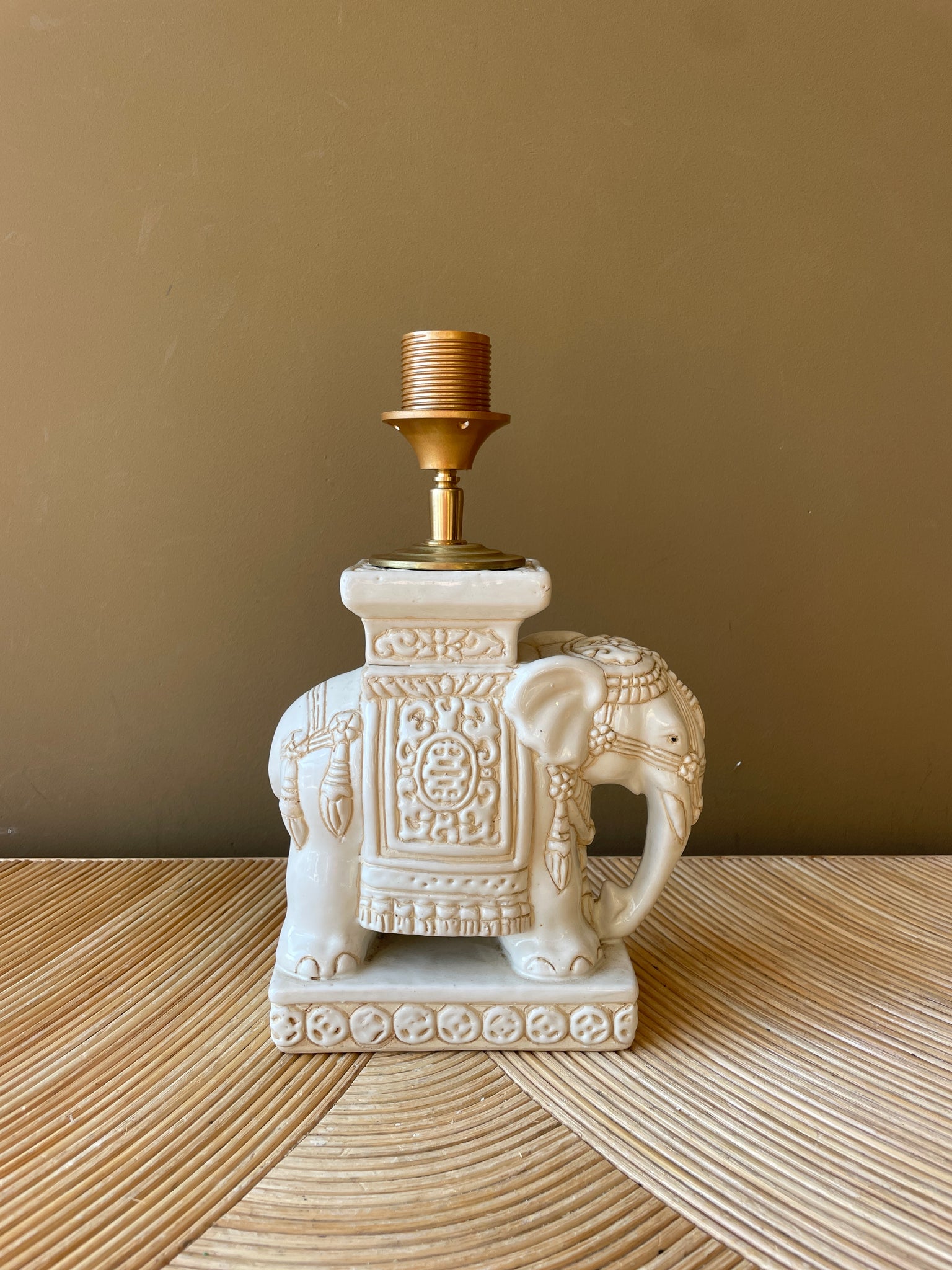 White Elephant S