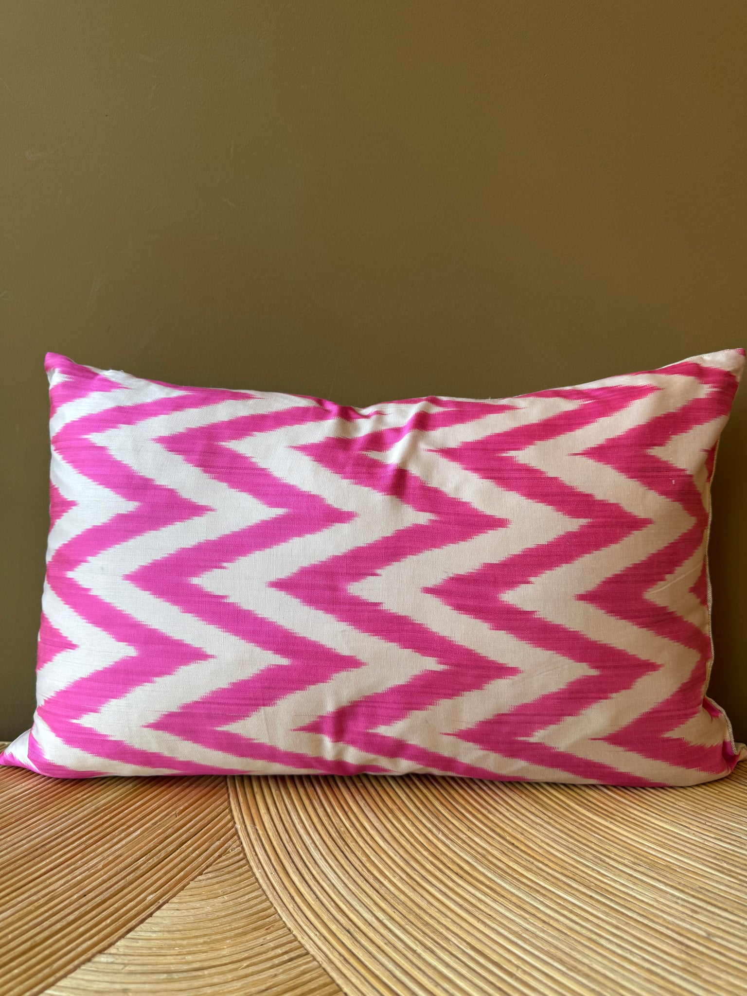SALE Cushion Neon Pink Zigzag - Silk Ikat