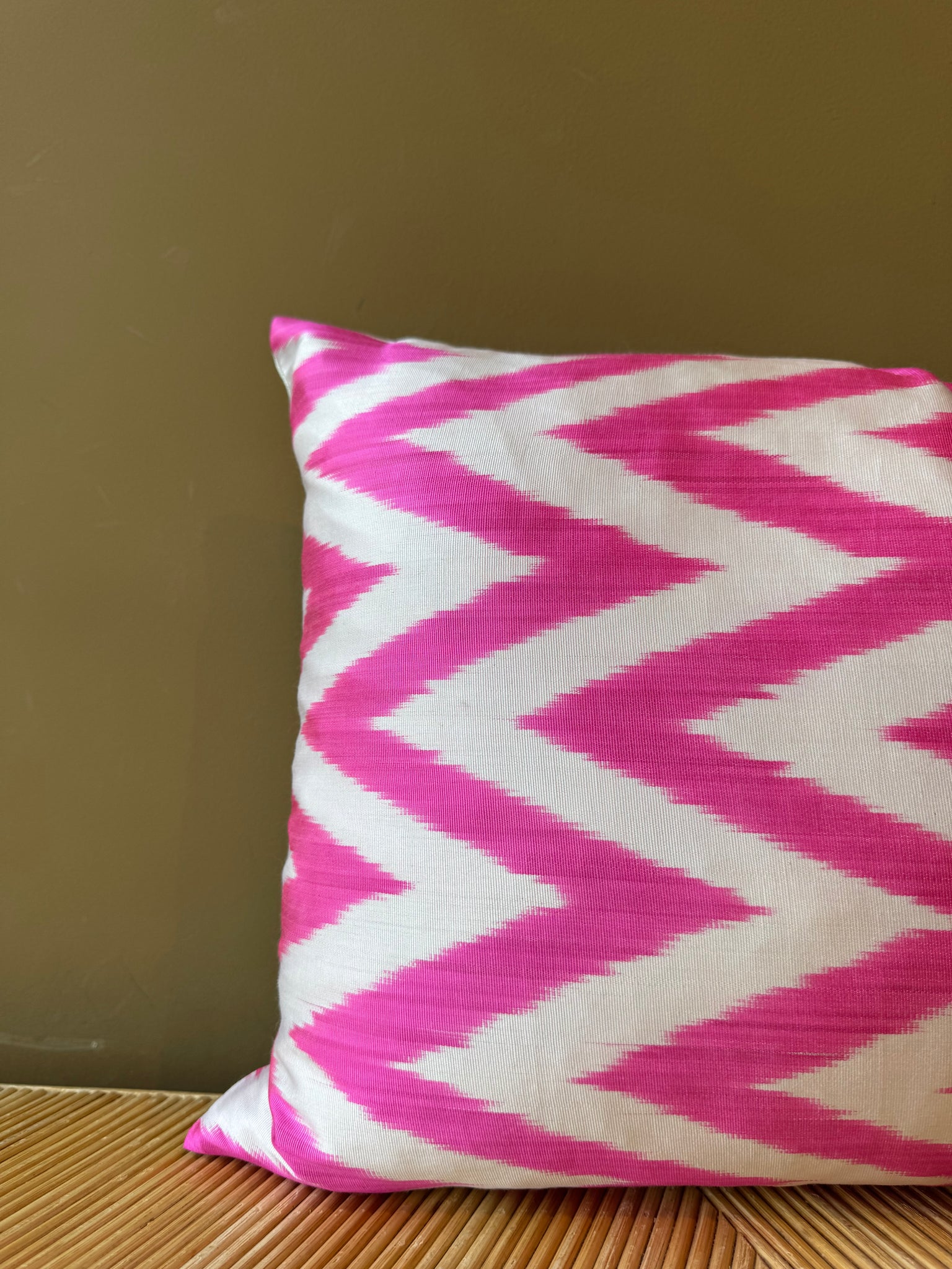 SALE Cushion Neon Pink Zigzag - Silk Ikat