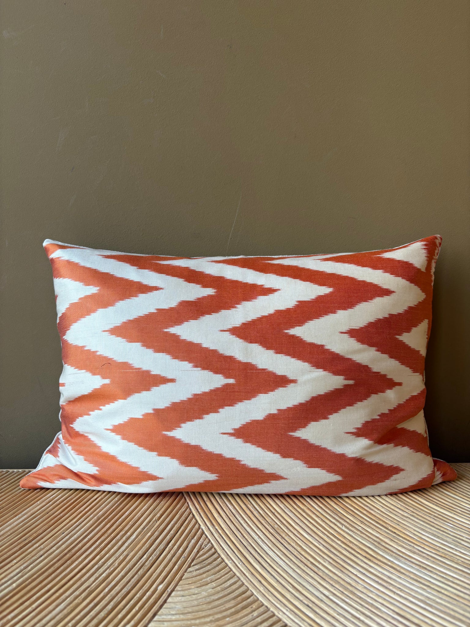 SALE Cushion Terra Ecru Zigzag - Silk Ikat