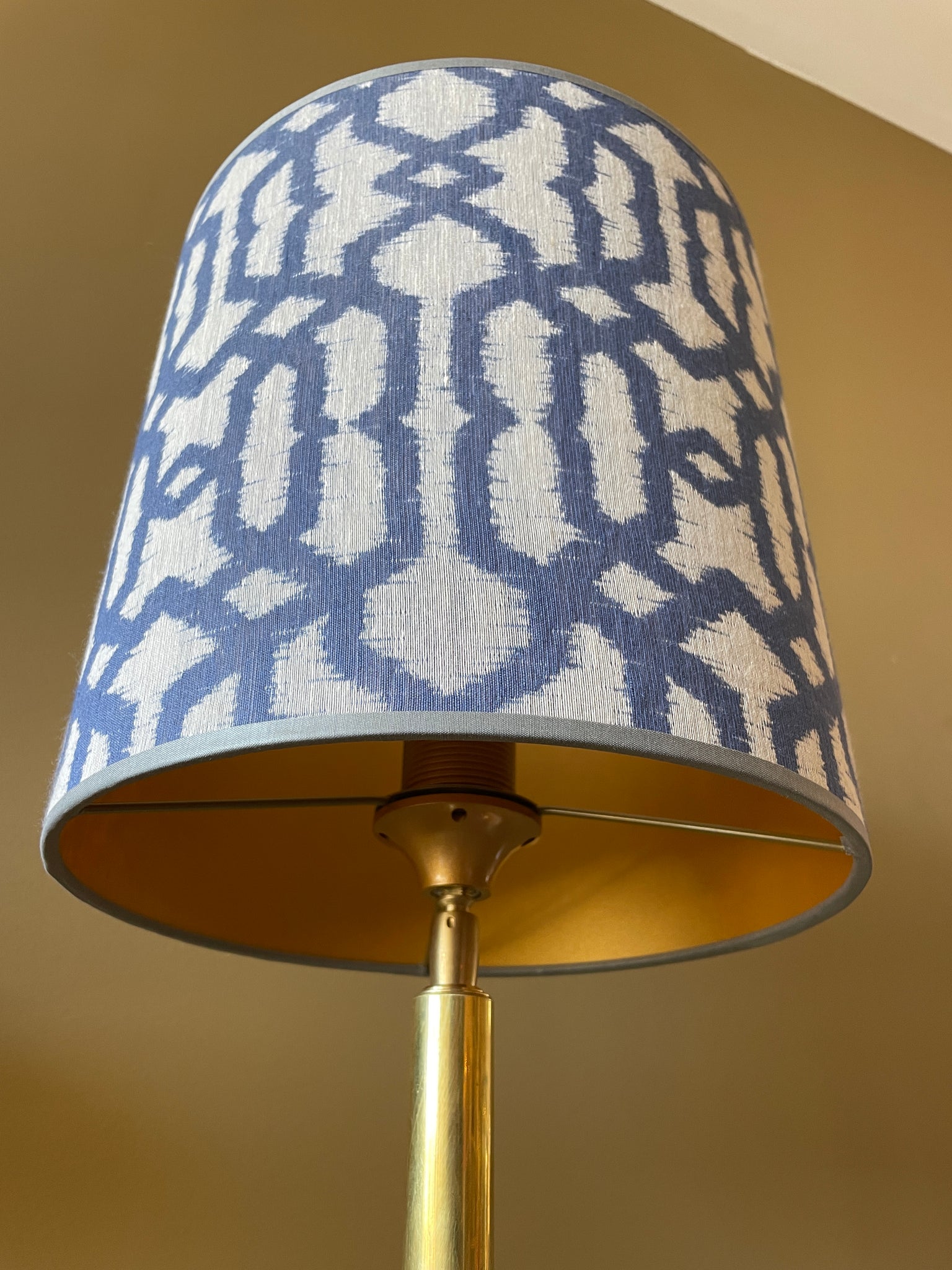 Double Woven Silk Blue & Silver Pattern