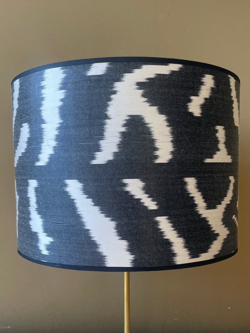 Black Grill Silk Ikat