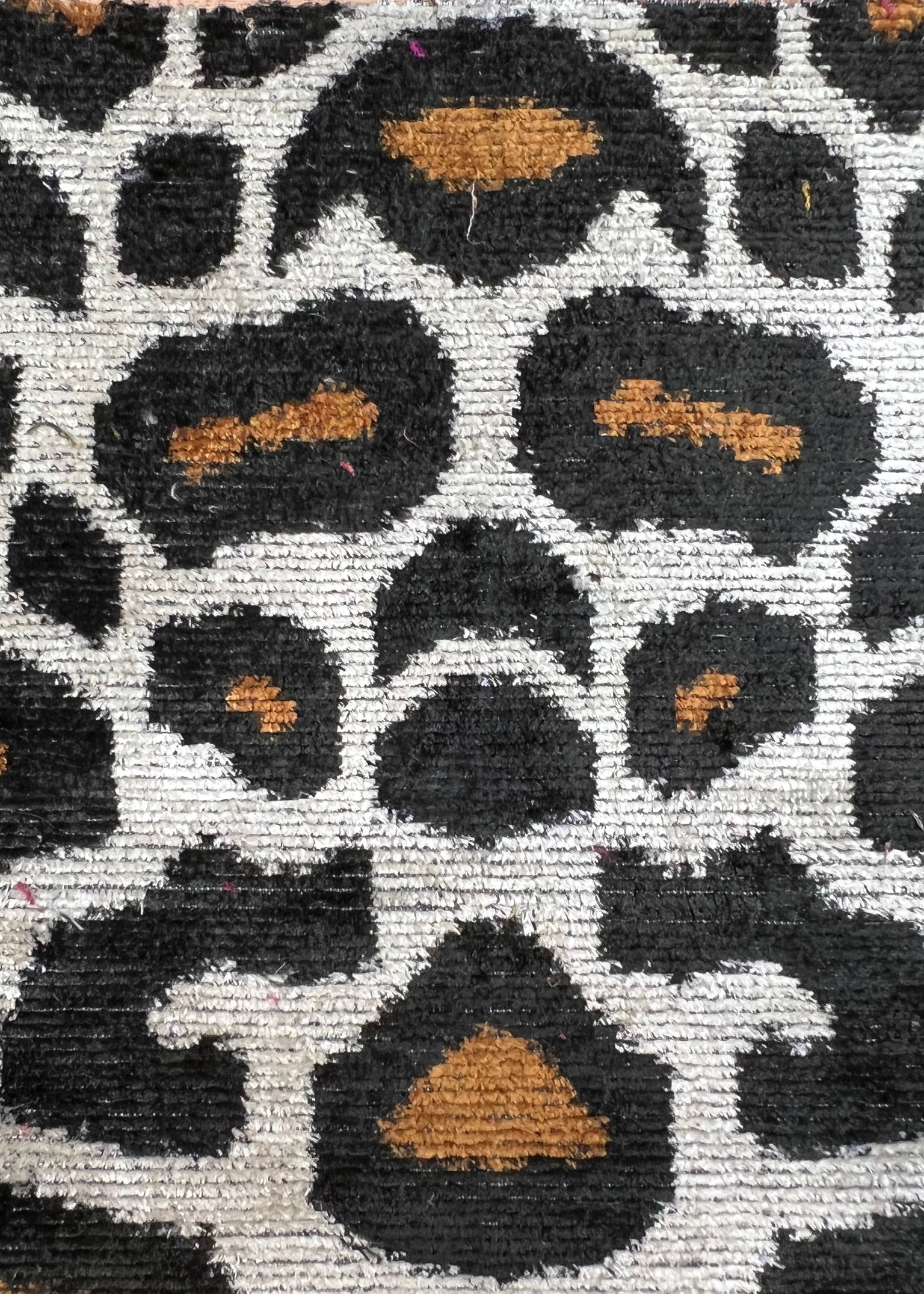 Velvet Leopard Brown
