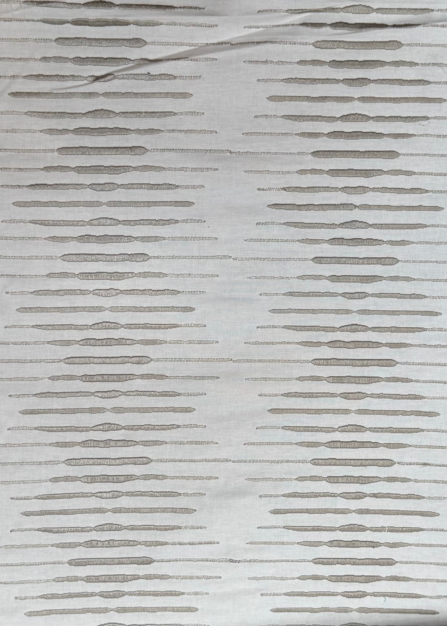 Proplyds Linen Gray