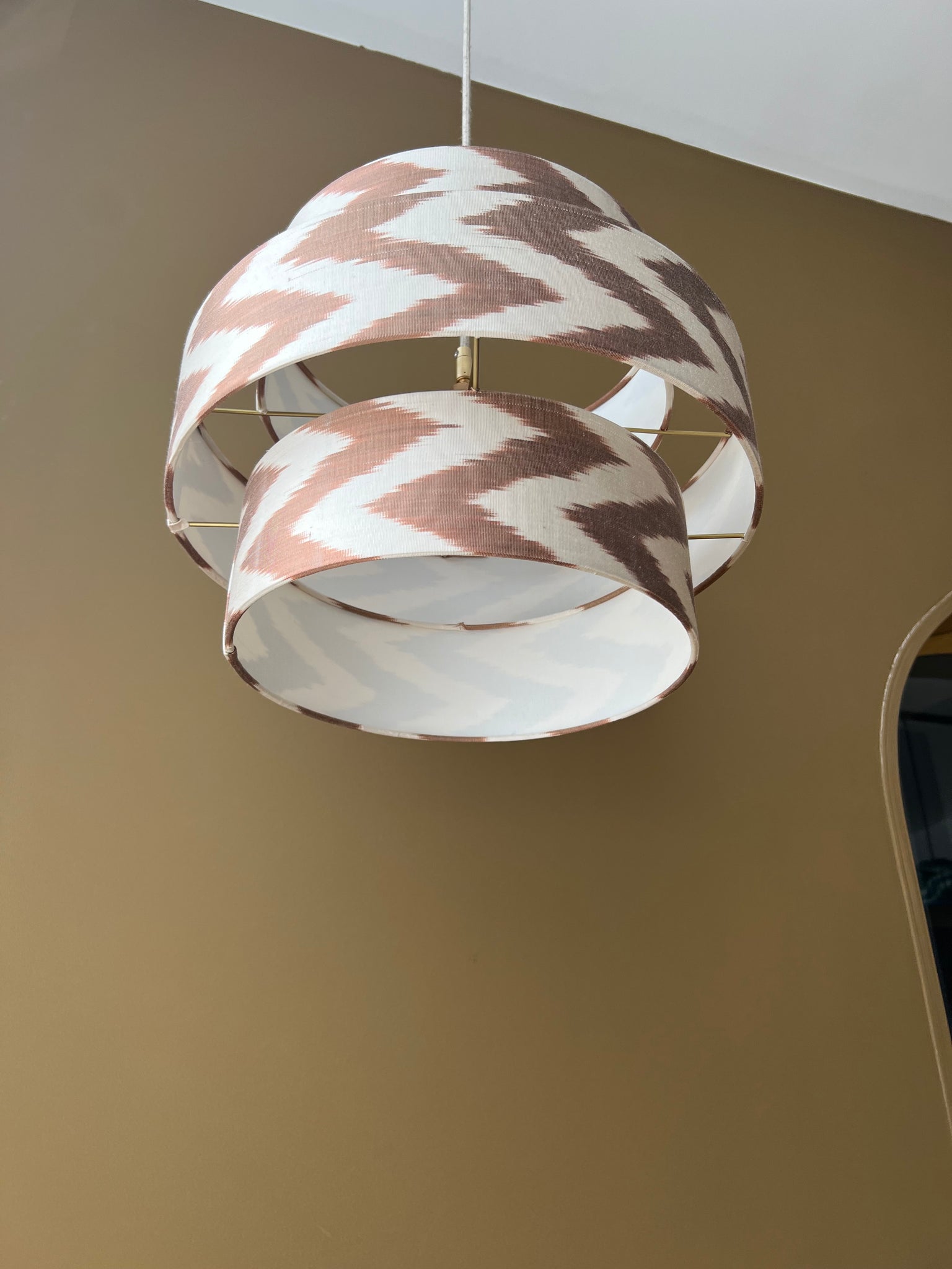 Trio Shade Brown Zigzag
