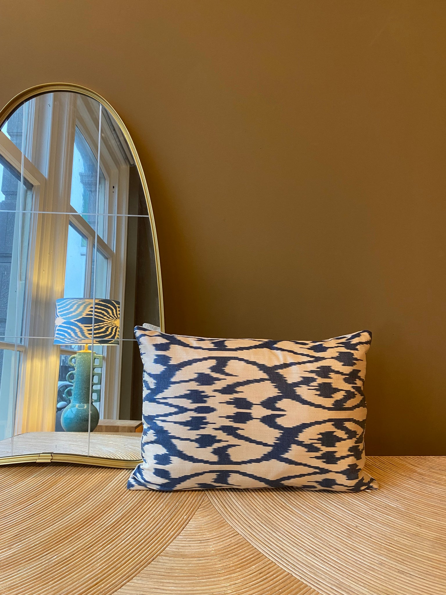 Cushion Blue white lady bug - Silk Ikat