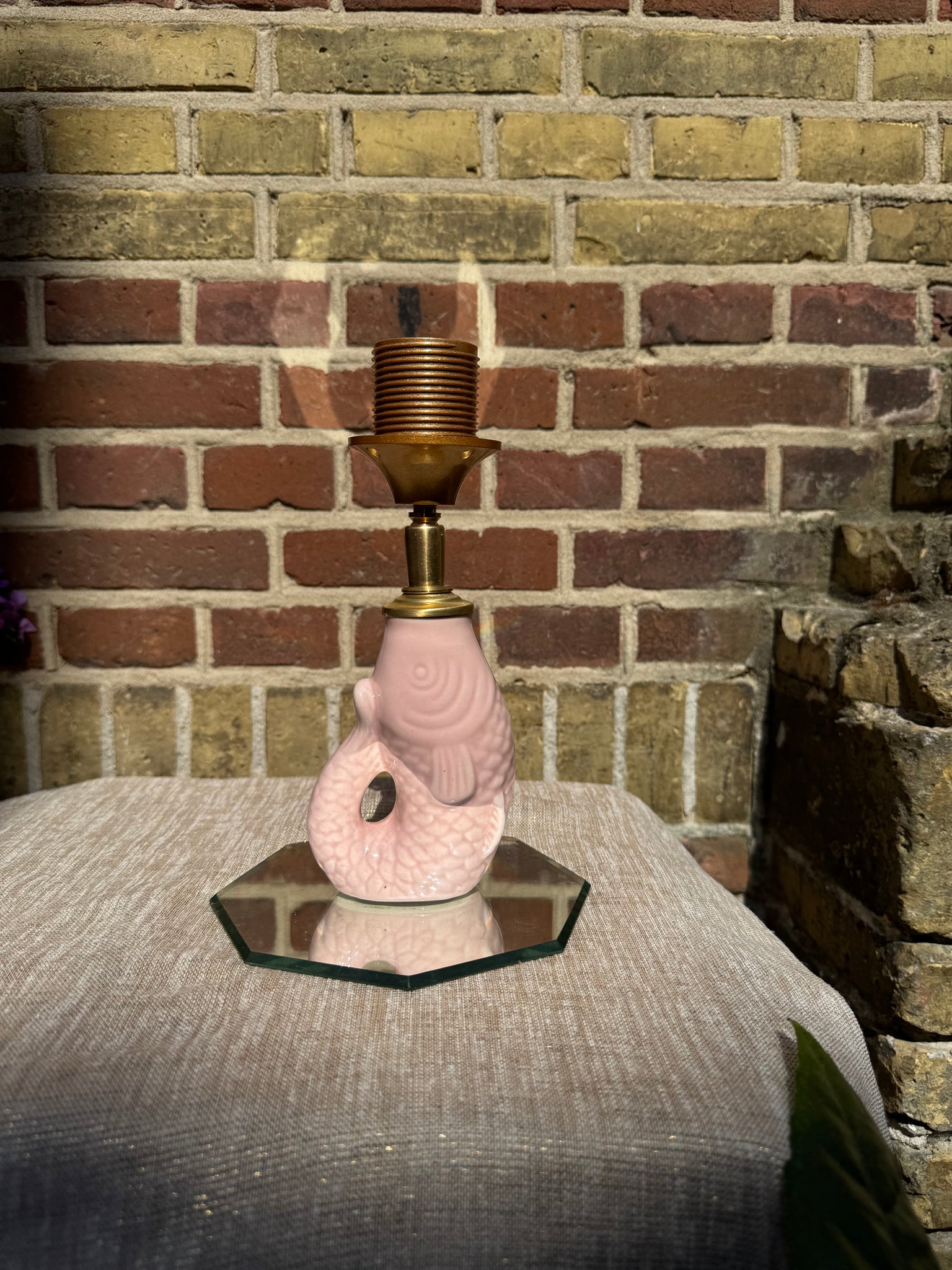 Port-a-table Ceramic Fish Pink | Pink Candy