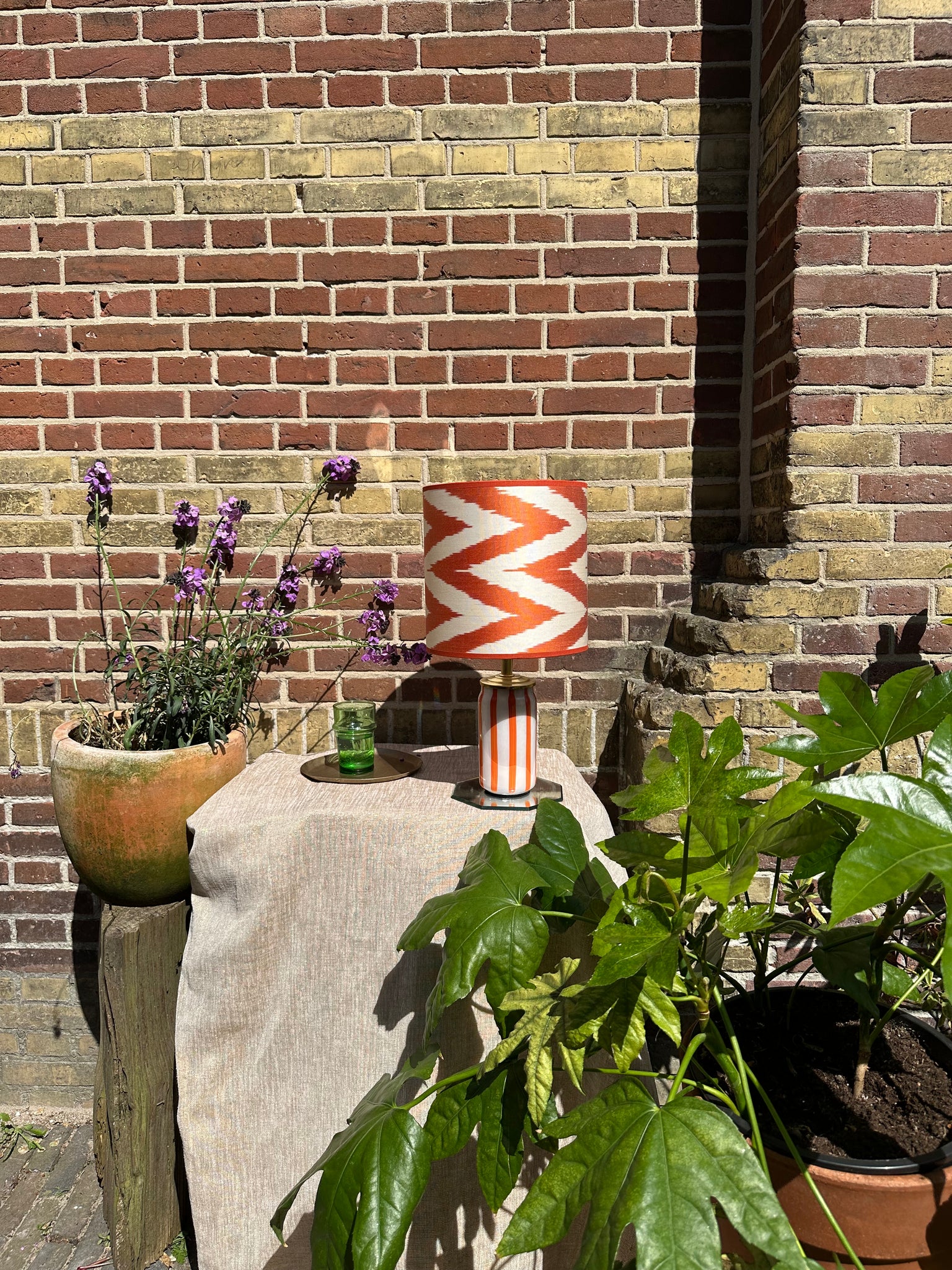 Port-a-table Beach Cup Orange | Orange Zigzag