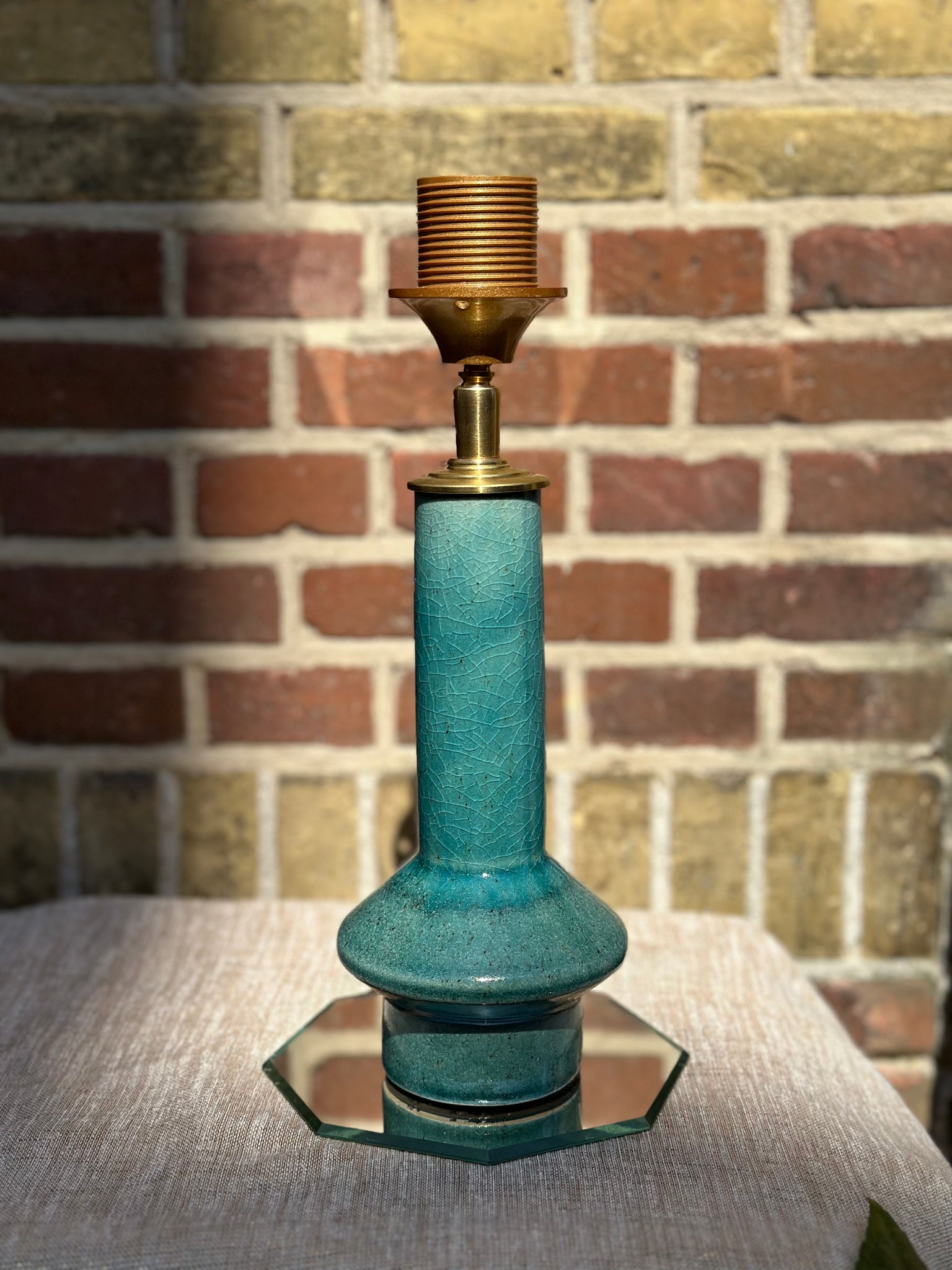Port-a-table Turquoise Tower | Red Beige Stripes