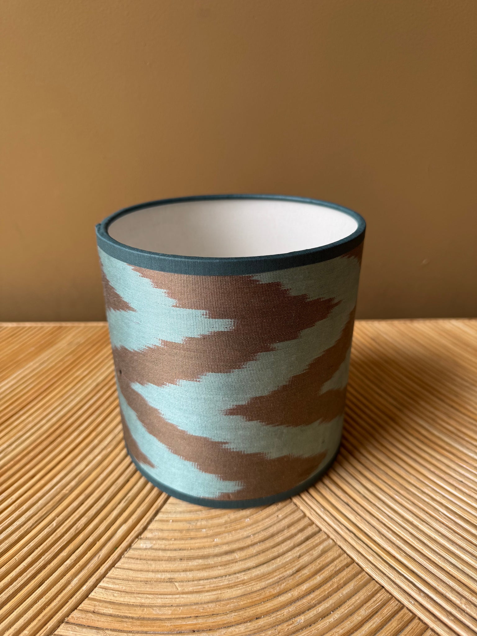 Port-a-table Drops Blue | Turquoise Grey Zigzag