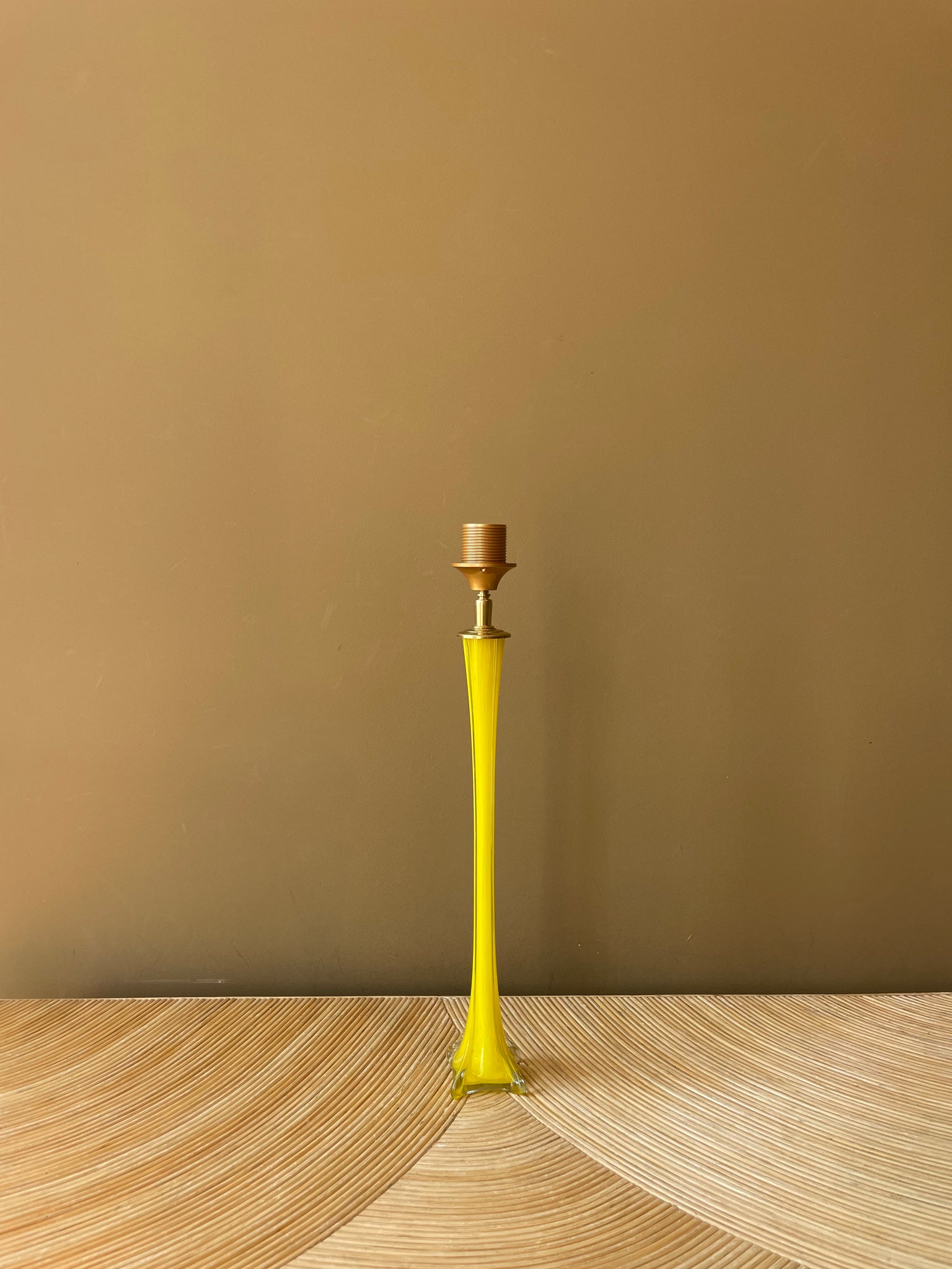 Yellow skinny glass_B
