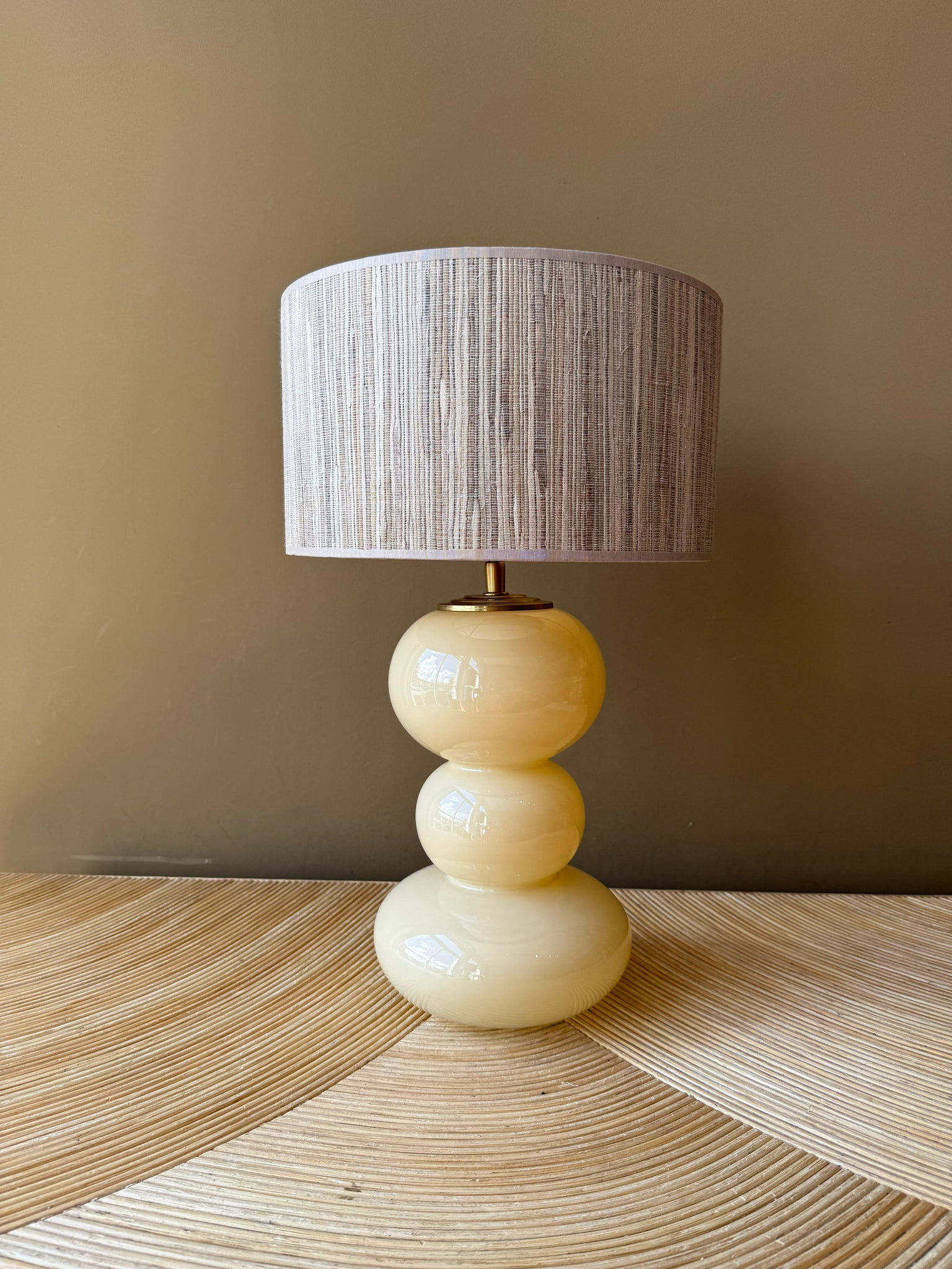 Butter Yellow Pebble