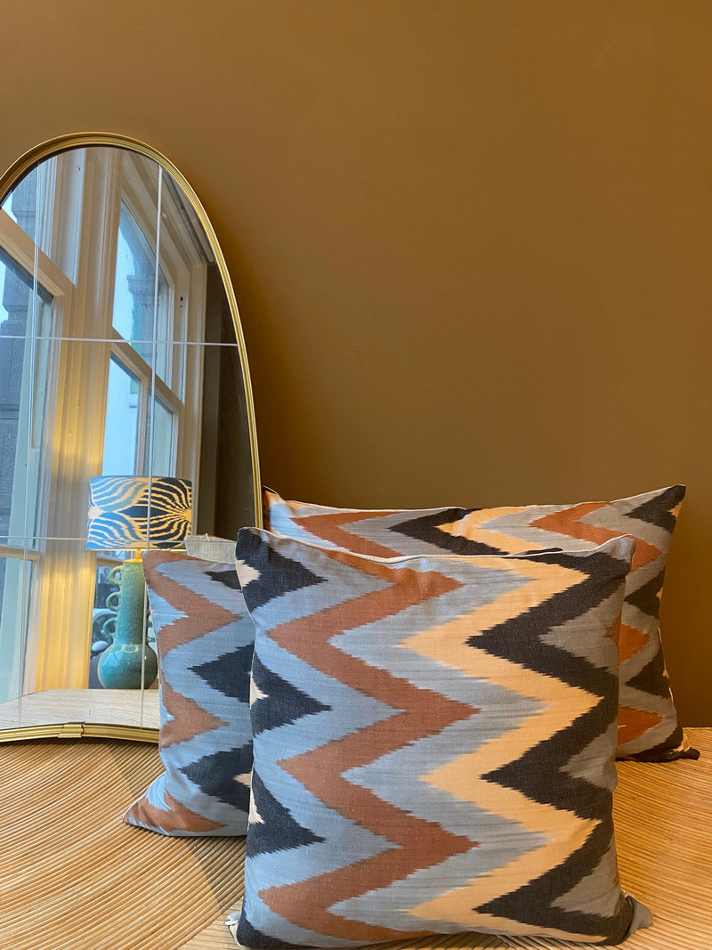 SALE Cushion Missona Zigzag - Silk Ikat