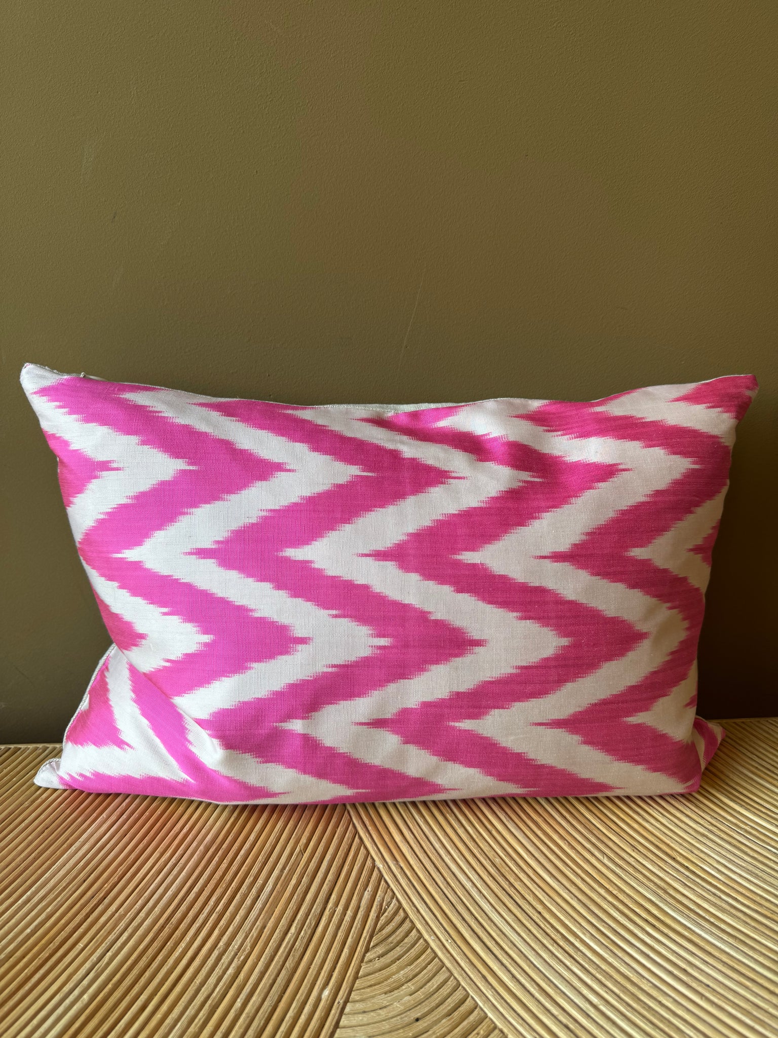 SALE Cushion Neon Pink Zigzag - Silk Ikat
