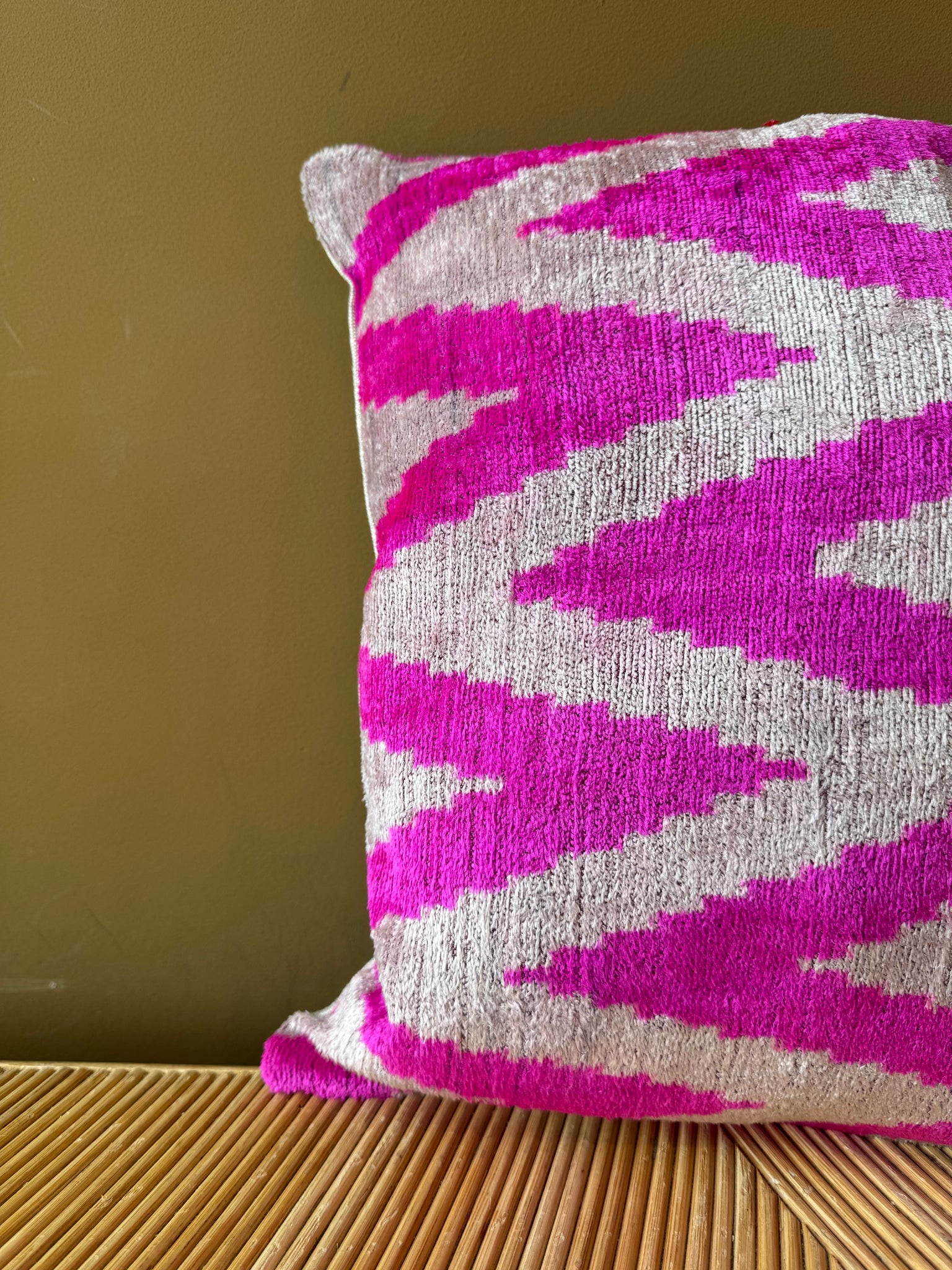 SALE Cushion Velvet Pink Zigzag - Velvet Ikat