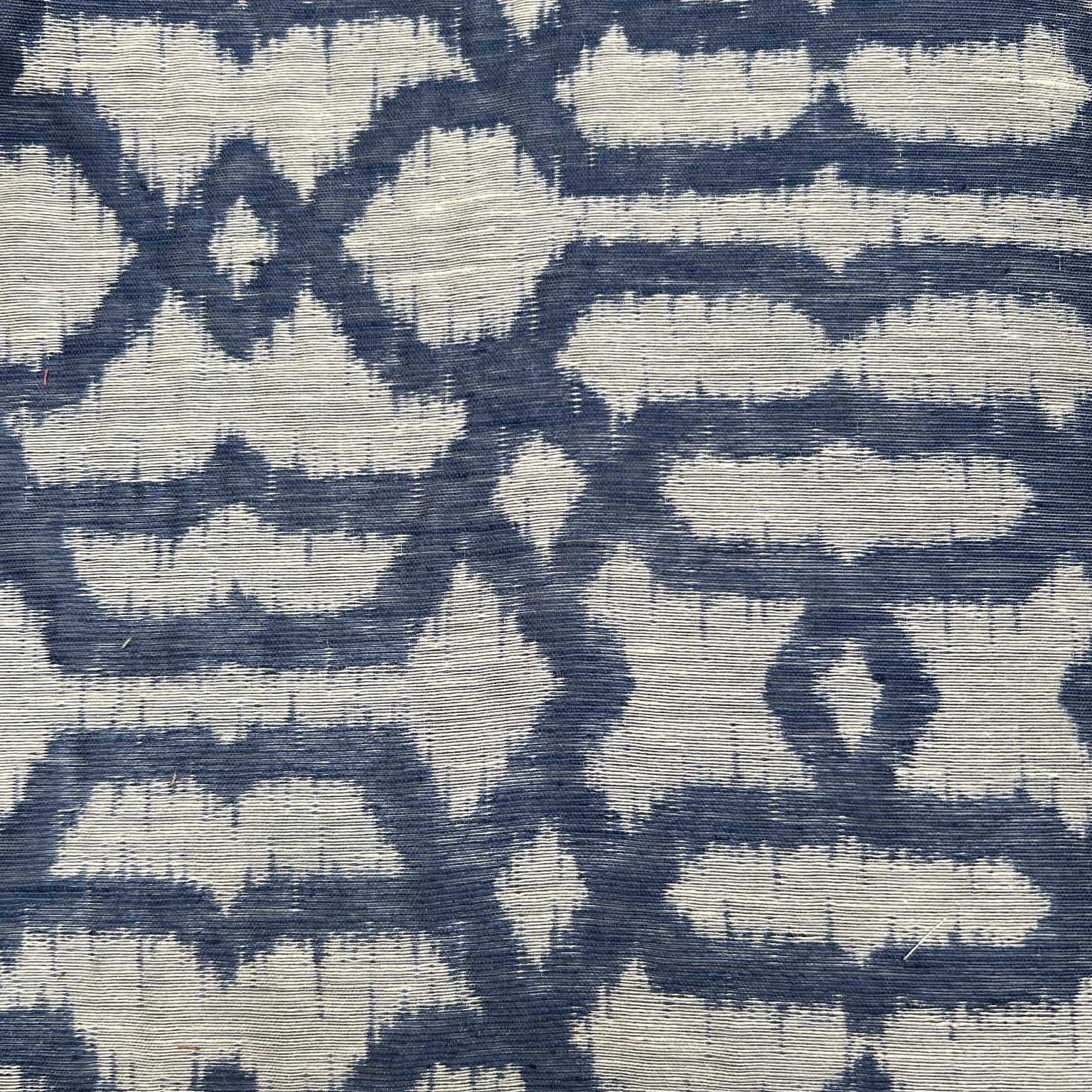 Double Woven Silk Blue & Silver Pattern