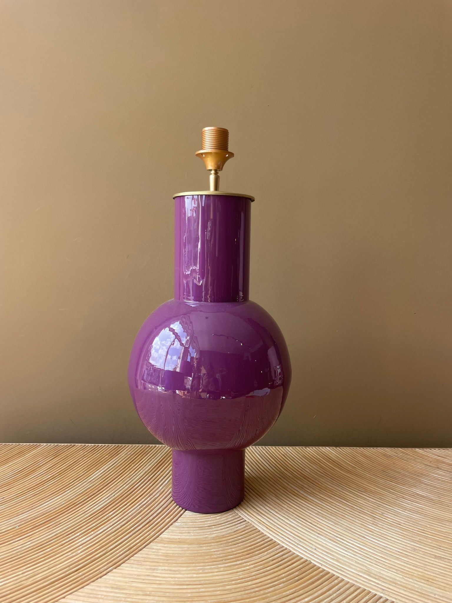 Glossy Purple Belly 60