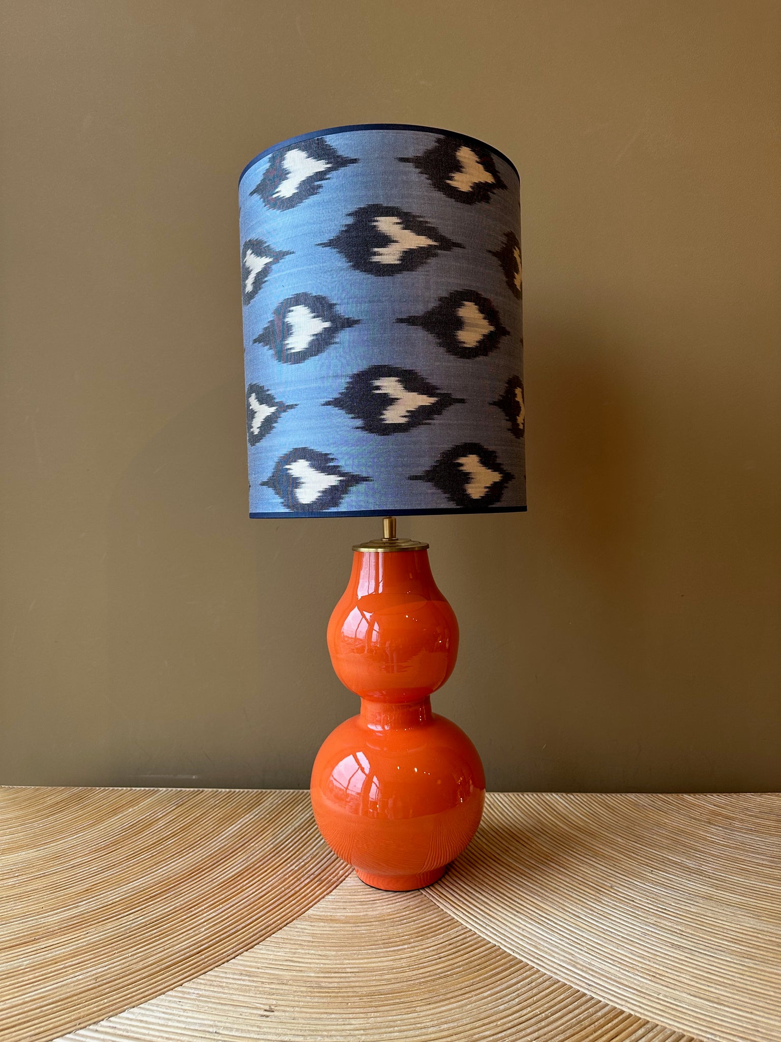 glossy skittle orange 40_blue flame