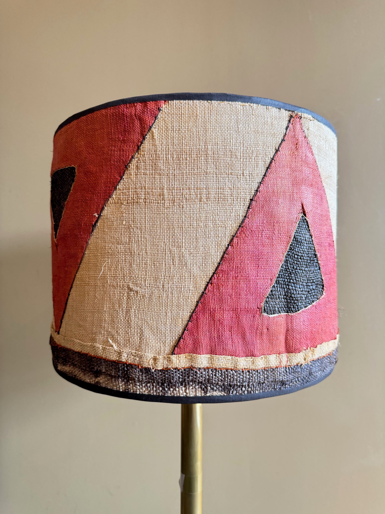 Kuba Multicolor Triangle