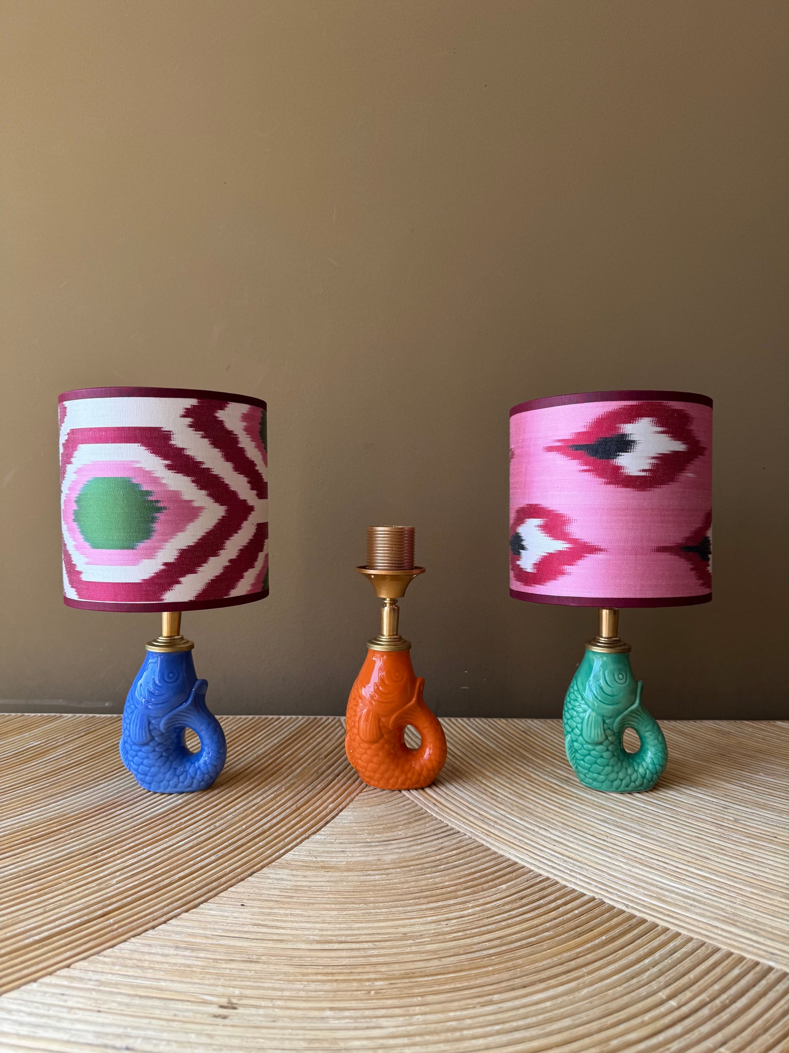 Port-a-table Fish Blue | Pink Flame
