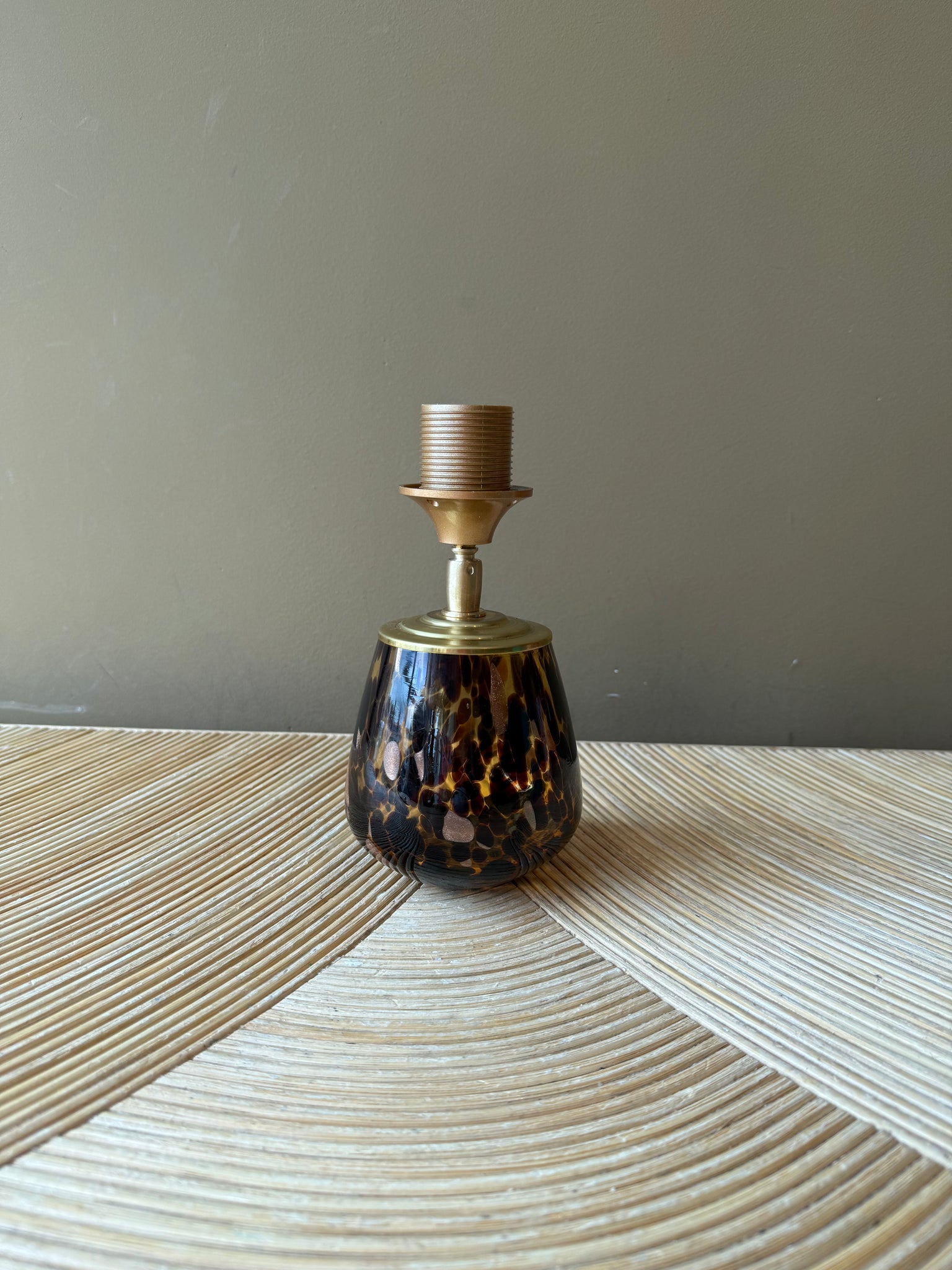 port-a-table leopard glass_B