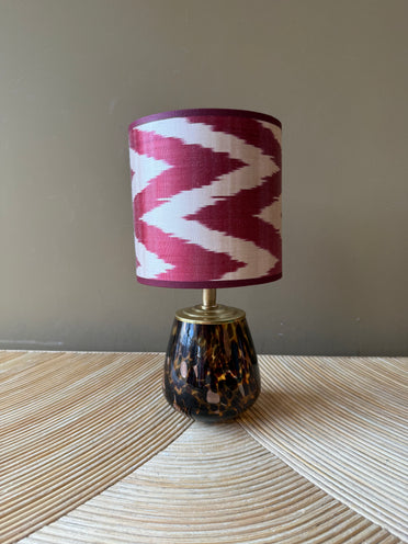 port-a-table leopard glass_rust ecru zigzag
