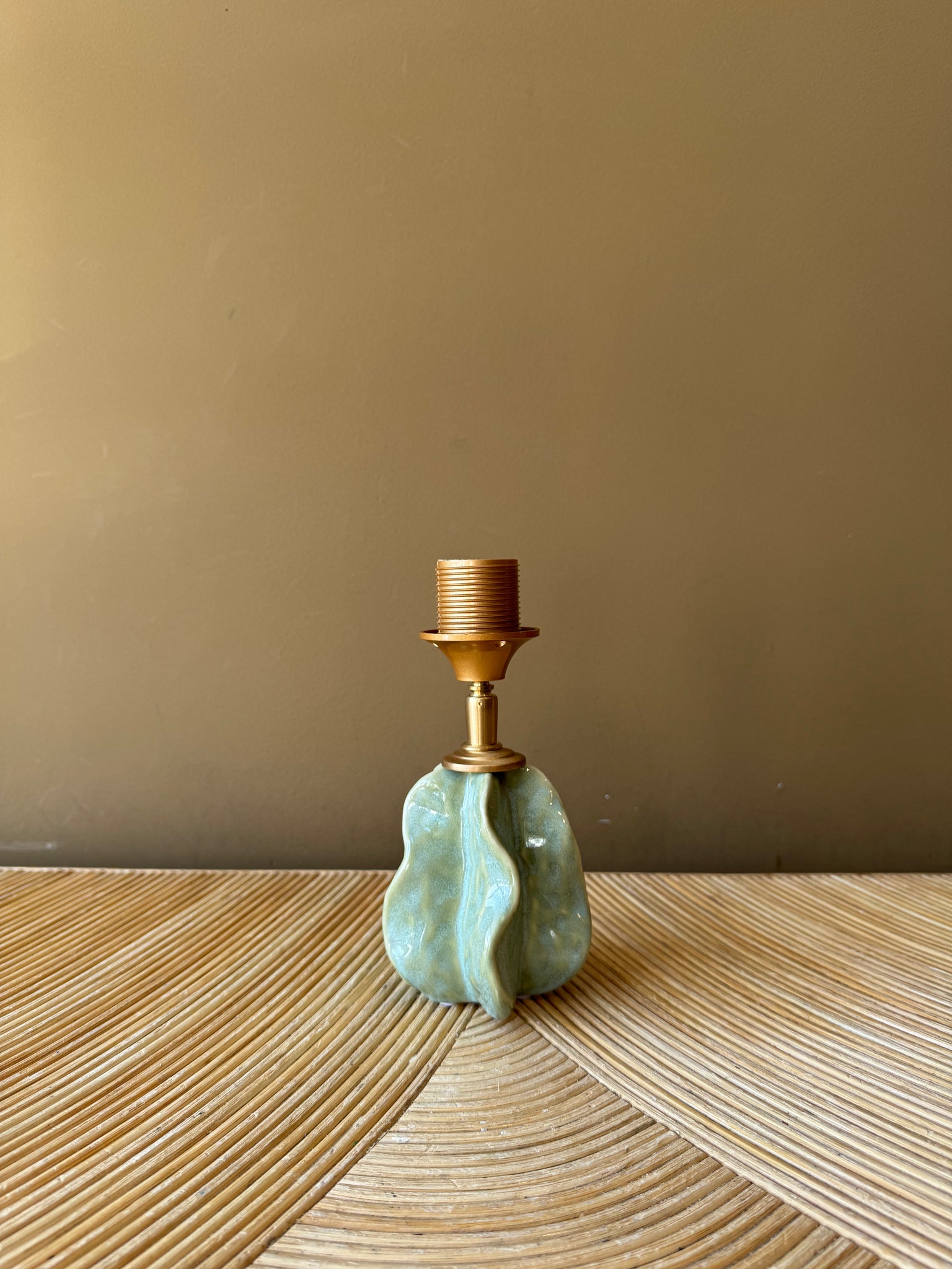 Port-a-table Mint Green Pine Nut | Palm Linen