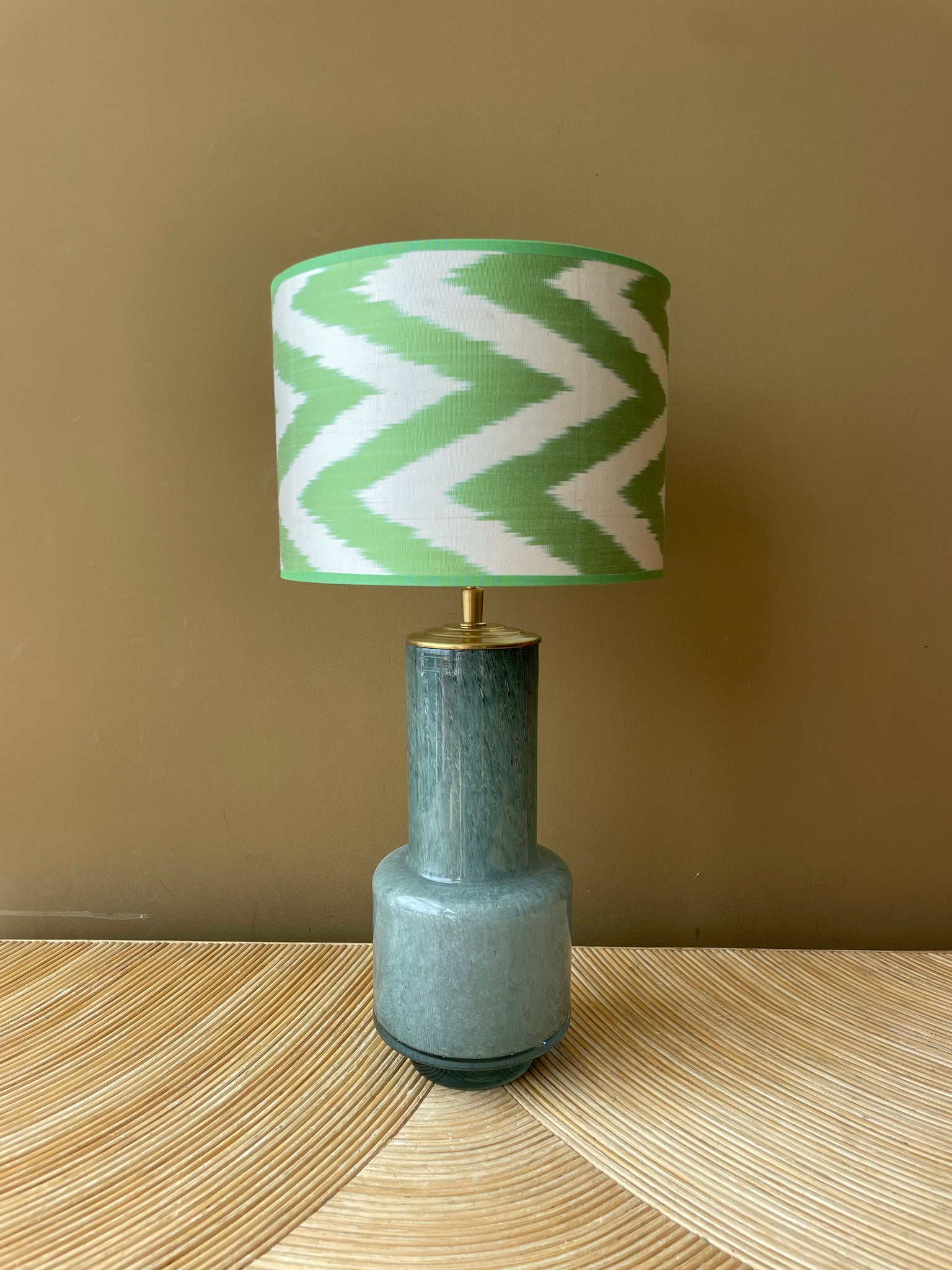 sage oil_grass green zigzag