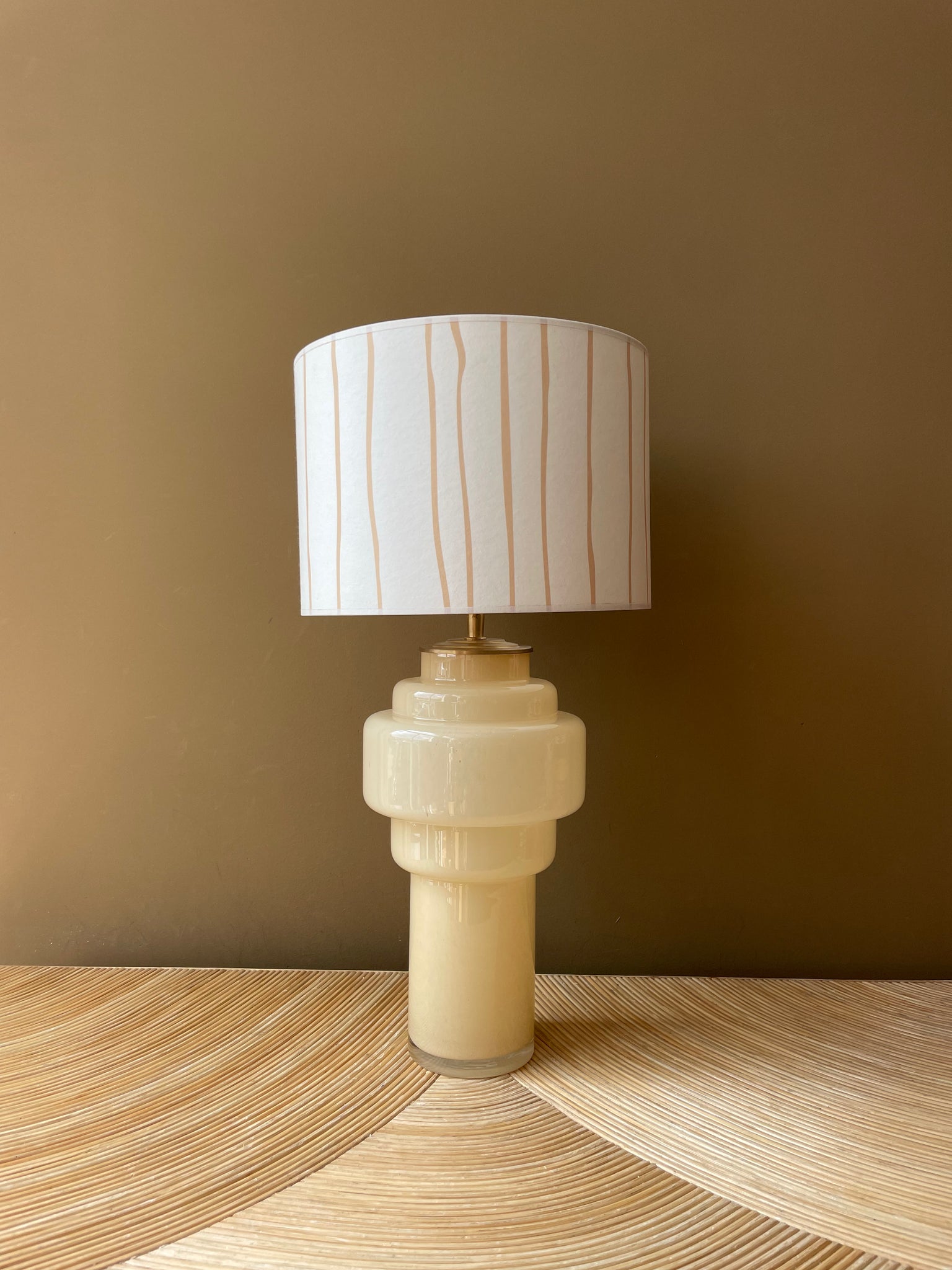 vanilla lighthouse_yellow paper stripes