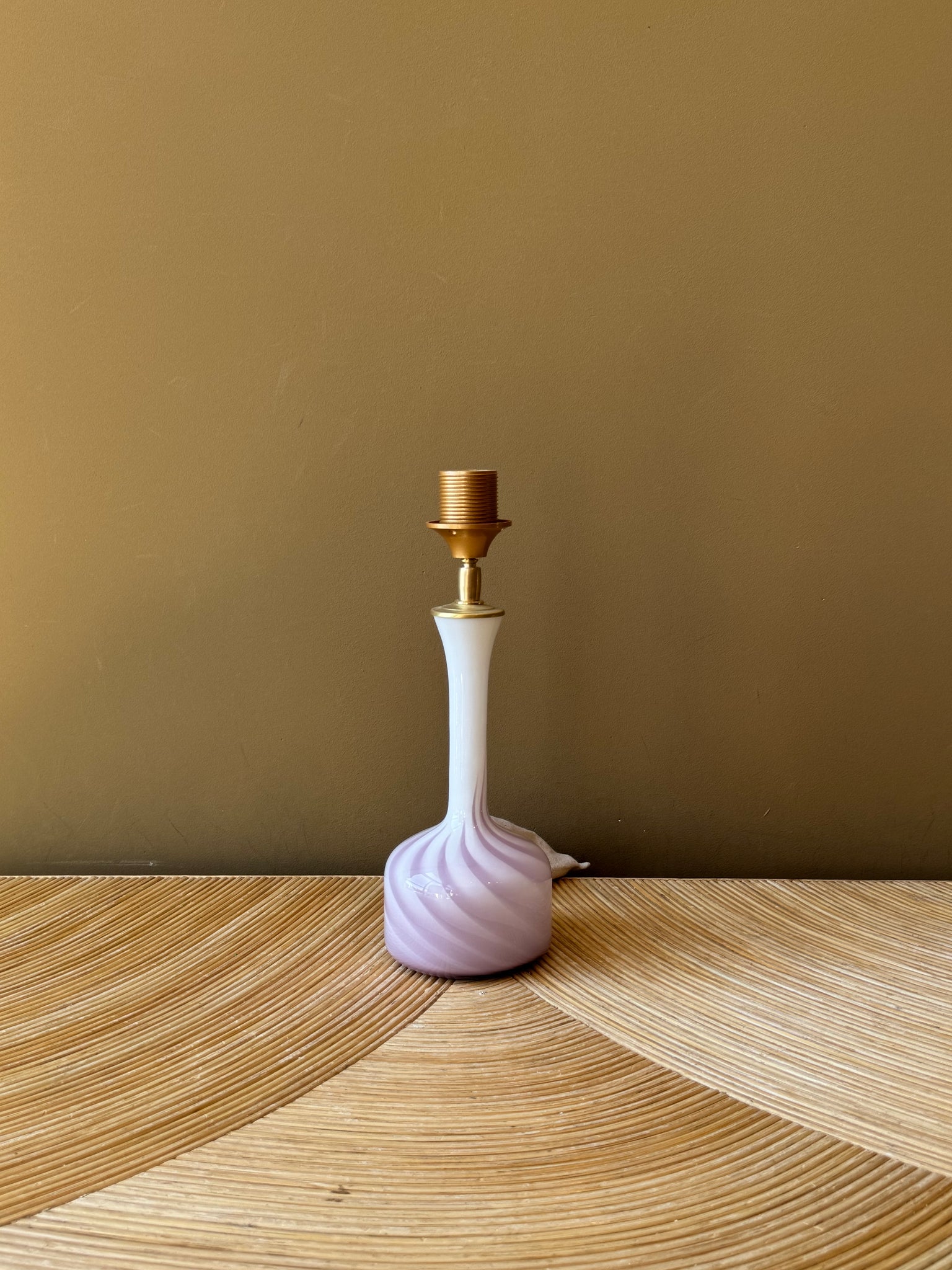 Vintage Lavender Swirl